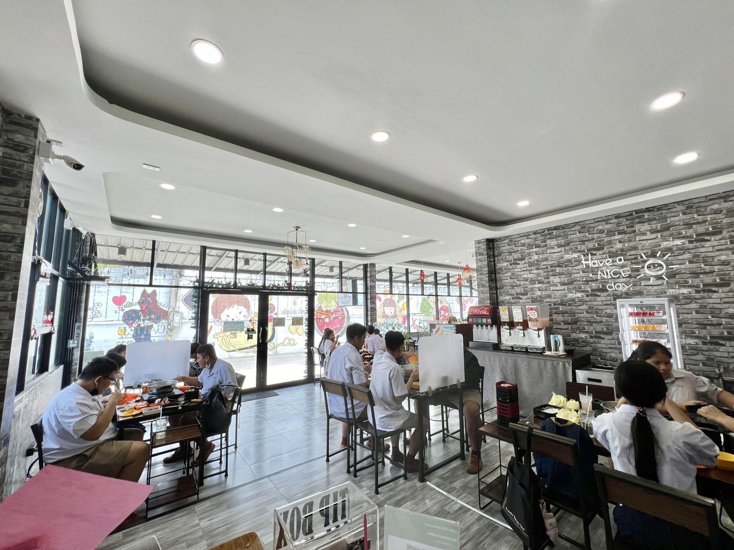 หมีตีพุง, ชาบูตัวดี, Shabu ไร่ขิง สามพราน, Yang Chill - ย่างชิลล์, ตะวันหมูกะทะ &amp; ชาบู