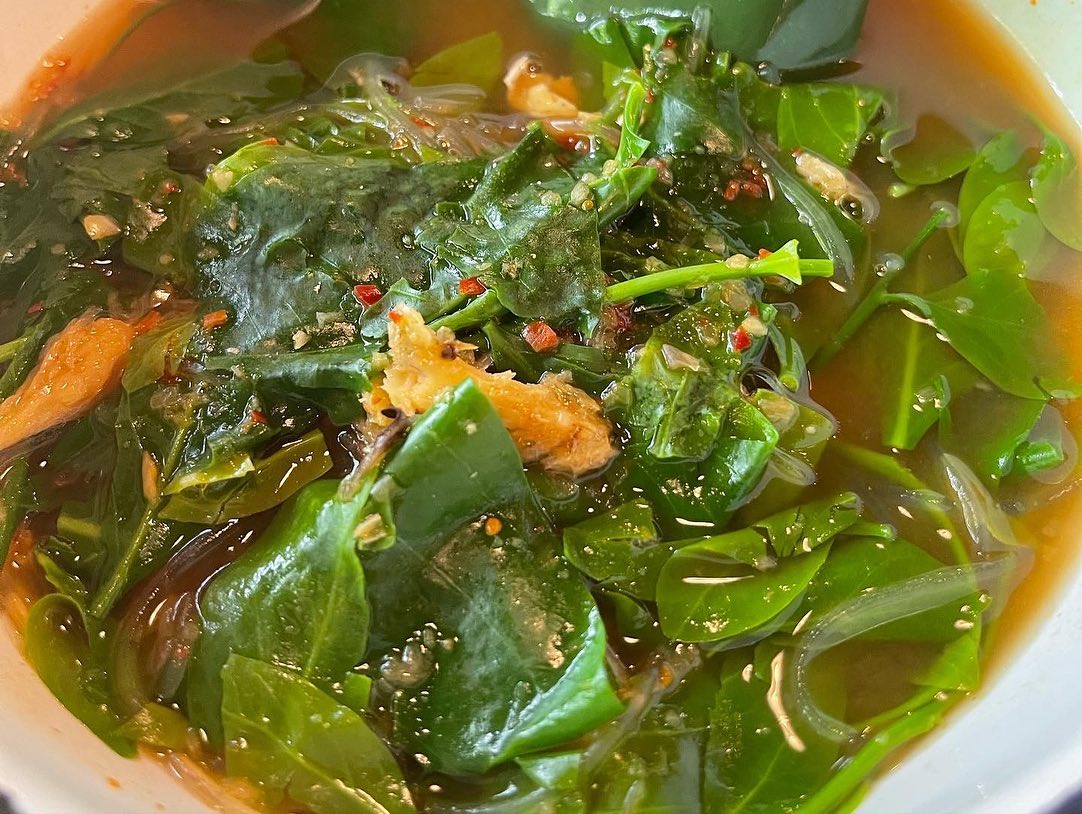 เฮือนขันโตก ขนมจีน บ้านน้ำพริก, Mira Cuisine, ถึงเจียงใหม่ คิทเช่น อาหารเหนือ, สบันงา, คุ้มขันโตก, ลำแต๊ๆ, หอมป้อมหอมเป, บ้านขันโตกฮาลาล