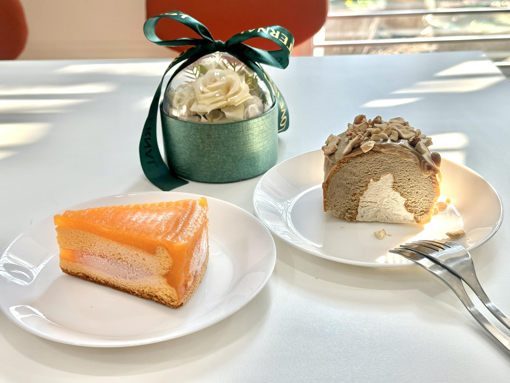 Skinnylicious, KetoConnect Cafe, Lowcarbbyfatchickencurrypuff , Yellow Spoon Pastry, Mama Som's Cake, I Cake Healthy, Vegan Bakery Bangkok, Scoma's