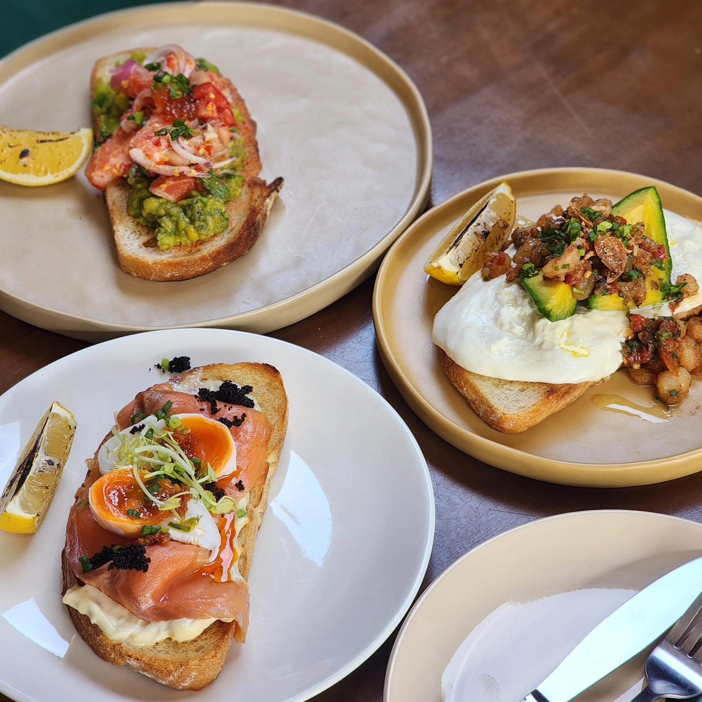 บ้านเฮง, บ้านป้าหลาย Breakfast &amp; Brunch , สุขนิยม, มาร์ อาหารเช้า ก๋วยเตี๋ยวต้มยำน้ำใส, • ญวน เร • อาหารเช้าเวียดนาม , ขอนแก่น, ร้านอาหารเช้าเอมโอช, ซุปเปอร์หมูอาหารเช้า, กอล์ฟ เอมโอช , ตี 5 - Breakfast, เฮียอู๋ เกาเหลาเลือดหมู, Eights A Day, ก๋วยเตี๋ยวเรือรสนิยมต้นตำรับ หมู่บ้านสายฝน ขอนแก่น, เฮือง ปากหม้อญวน ก๋วยจั๊บญวน ขอนแก่น, ชูรส - อาหารเช้า ขอนแก่น