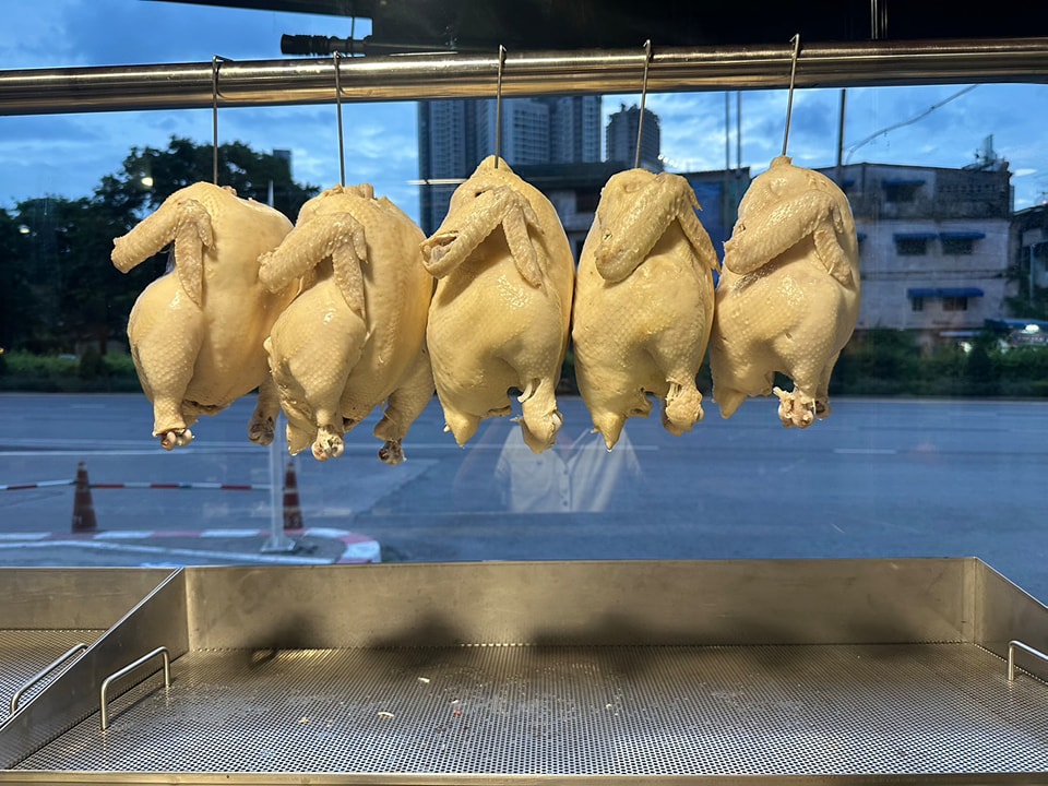 Ailati Resto, แสนยอด, ต๋องเต็มโต๊ะ, สาขาซอยเจริญกรุง 44, 80/20 bkk, ก๋วยเตี๋ยวเย็นตาโฟเกี๊ยวโต - บางรัก, โบ๊ยเกี๊ยเจ๊เนี๊ยวบางรัก, บุญทรัพย์คุณหลวง, นายเม้ง บะหมี่ปู เกี๊ยวกุ้งยักษ์, ทอดมันกวางตุ้ง สีนวล, เอ๋กระเพาะปลา ตรอกซุง, Panlee Bakery, ประจักษ์, ขาหมูตรอกซุงบางรัก เจ้าเก่า, ข้าวต้มปลา (กิมโป้), ข้าวขาหมูตีสาม, Hoklong Restaurant