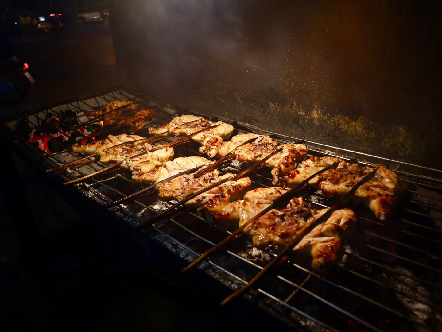 Brasserie 9, โจ๊กปรินซ์ บางรัก, Shelly House, ประจักษ์, Baan Khanitha Thai restaurants, สาขาสาทร, ก๋วยเตี่ยวลูกชิ้นปลาเจ้หลี, ขาหมูตรอกซุงบางรัก เจ้าเก่า, เอ๋กระเพาะปลา ตรอกซุง, ทอดมันกวางตุ้ง สีนวล, นายเม้ง บะหมี่ปู เกี๊ยวกุ้งยักษ์, Panlee Bakery, ร้านลาบอุบล คนตระการ สี่แยกสาทร สุรศักดิ์