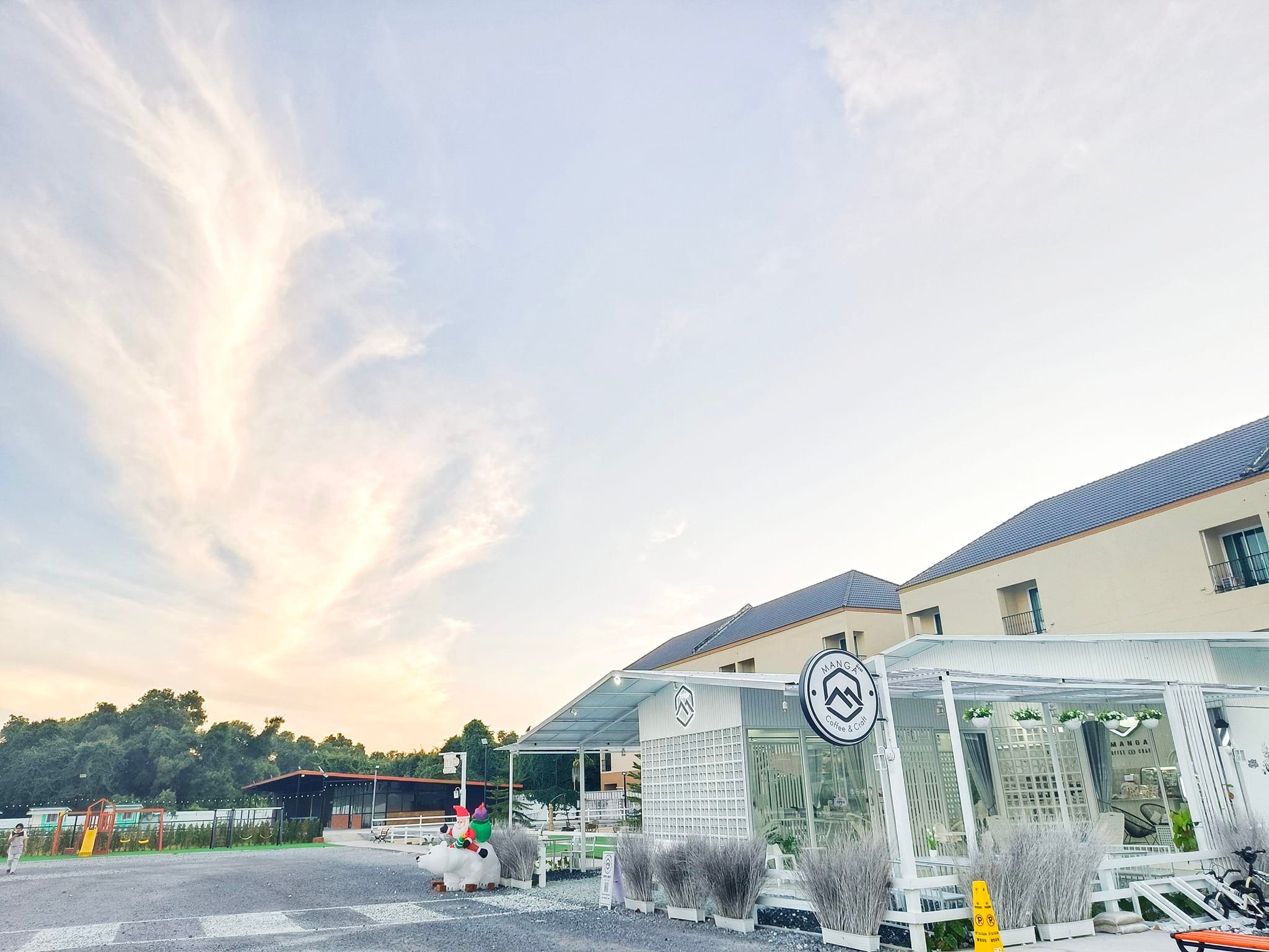 Pransuk, Khagee sriracha cafe, Manga Coffee &amp; Craft, Morning Glory Cafe, สาขาศรีราชา