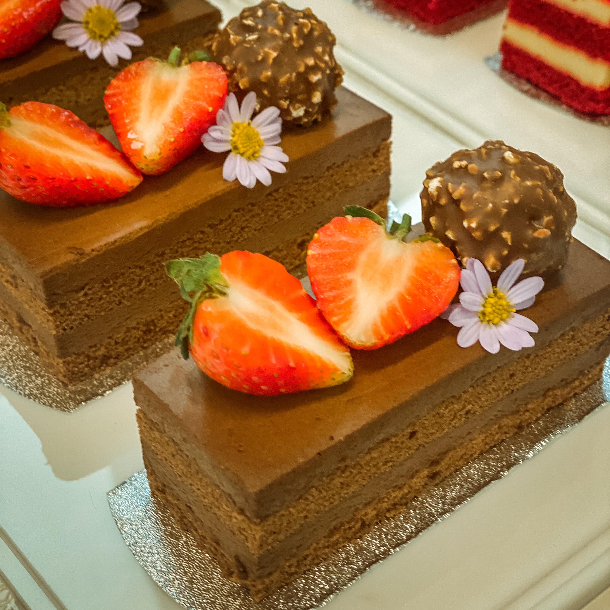 Pransuk, Khagee sriracha cafe, Manga Coffee &amp; Craft, Morning Glory Cafe, สาขาศรีราชา