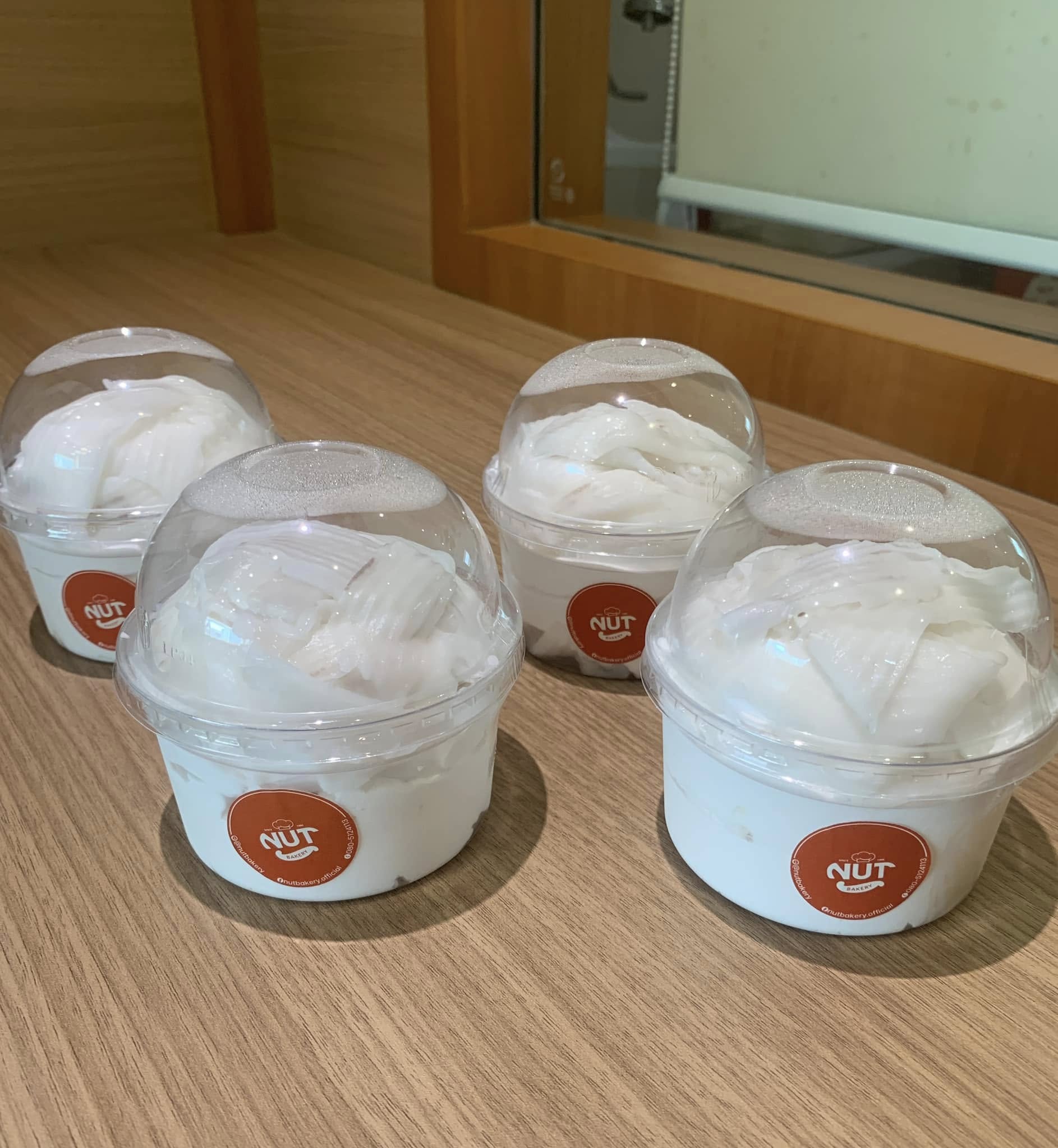 Perfect Bakery, ปลาวี่ ดีเสิร์ท คาเฟ่, A&amp;T Brownie, Memorize Brownie, Black Futon, The Brownies, Only Brownie, Brett___Bake, นัทเบเกอรี่ พิษณุโลก : NUT Bakery