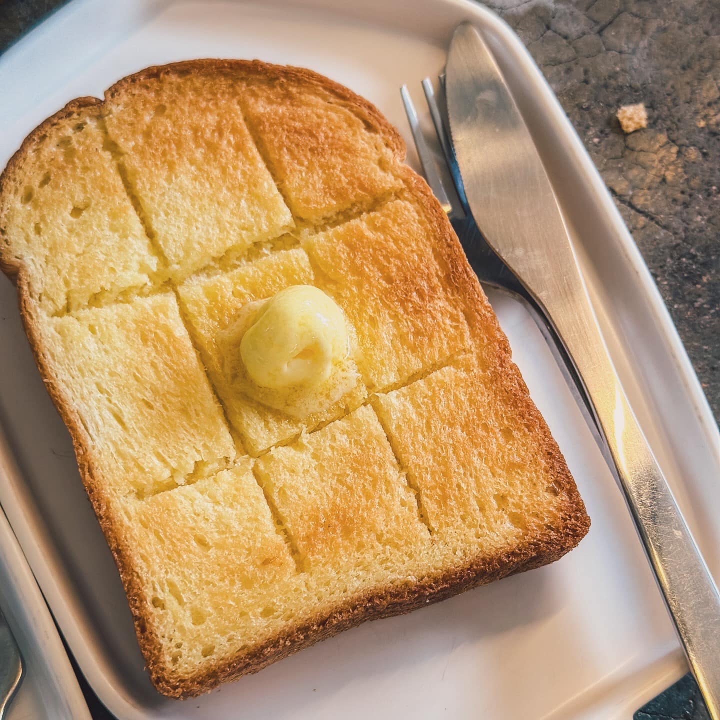 Pakron - พักร้อน เกาะล้าน, Fat Submarine Cafe, เกาะล้านคอฟฟี่แคมป์, Maharak Cafe, Never too small kohlarn, Love on sea, บัวลอยวันวานคาเฟ่ เกาะล้าน