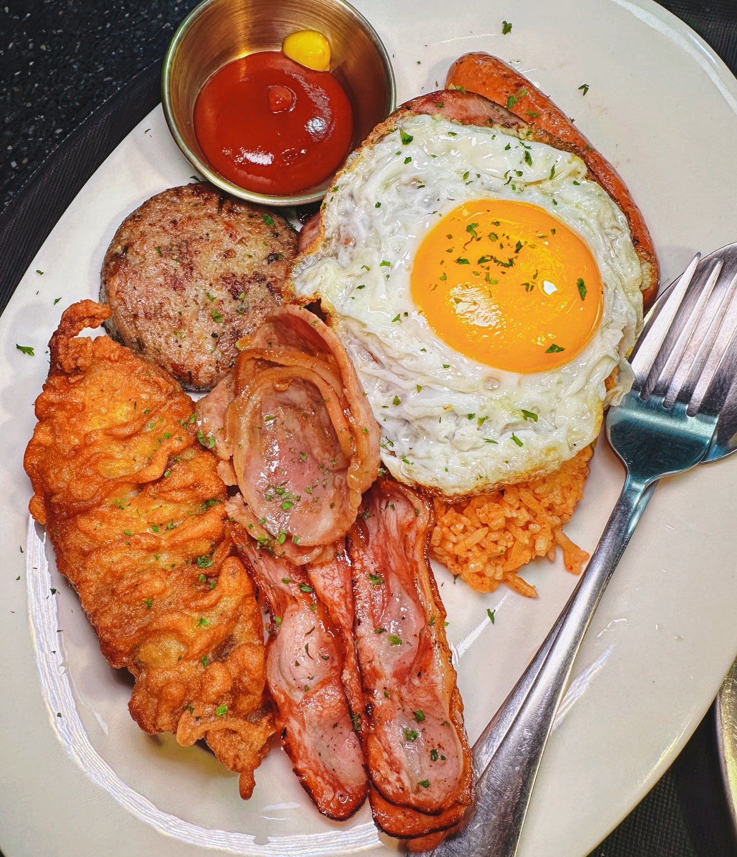 Seiniku-ten, Holic Mookata, Lucky’s Hungry AFR ข้าวผัดอเมริกัน, Fufu Shabu, สาขาอารีย์, Paknang.bkk, Shidon, ย่างเนย อารีย์, GuruGyuu, Suku Suku