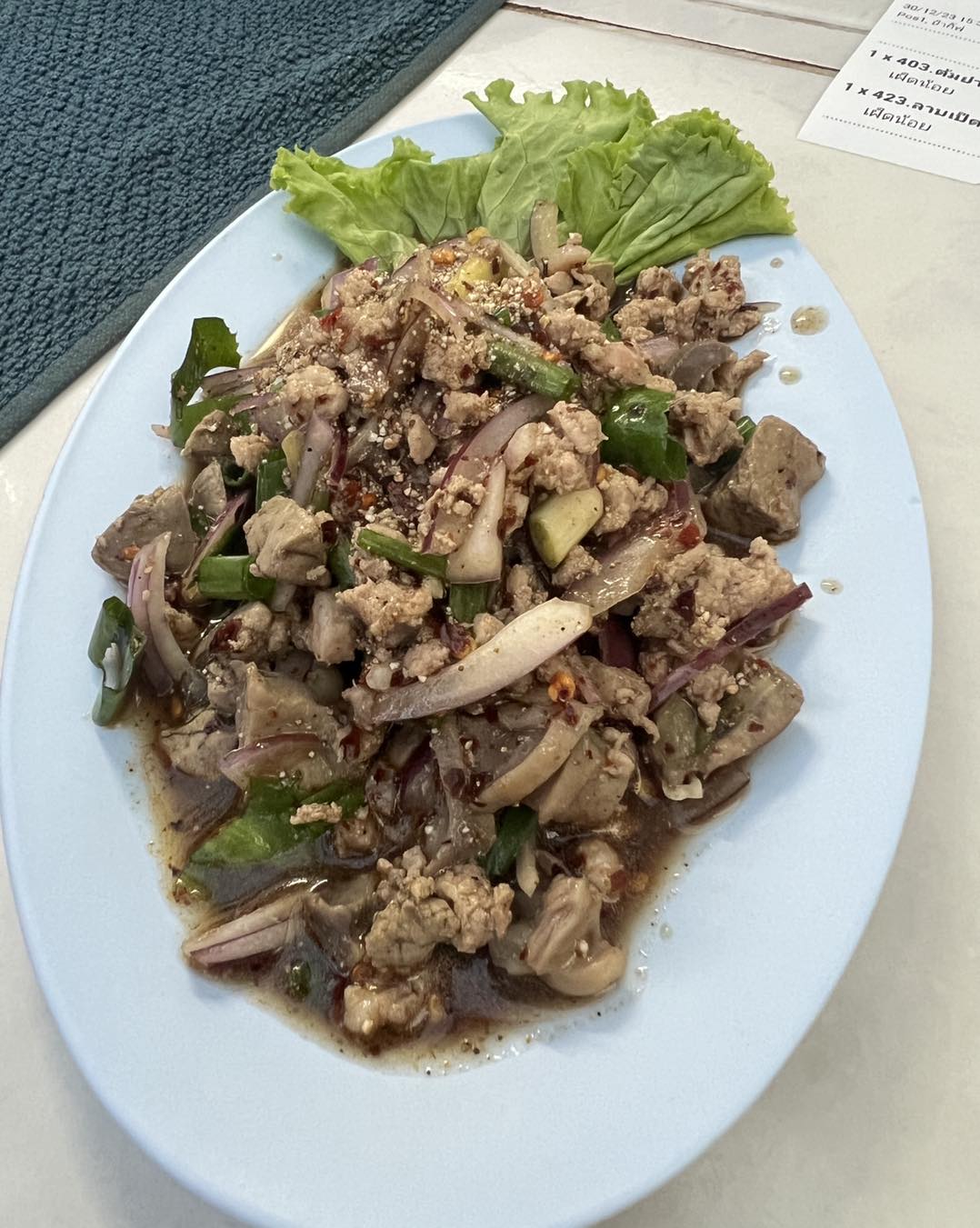 หลังรามฯเมี่ยงปลาเผา, ก๋วยเตี๋ยวกระดูกหมูป้ายเหลือง ลุงจำเนียร, แกงป่า, หนึ่งปูม้าทะเลเผา , โจ๊กข้อไก่ VS., ร้านอาหารจันทน์หอม