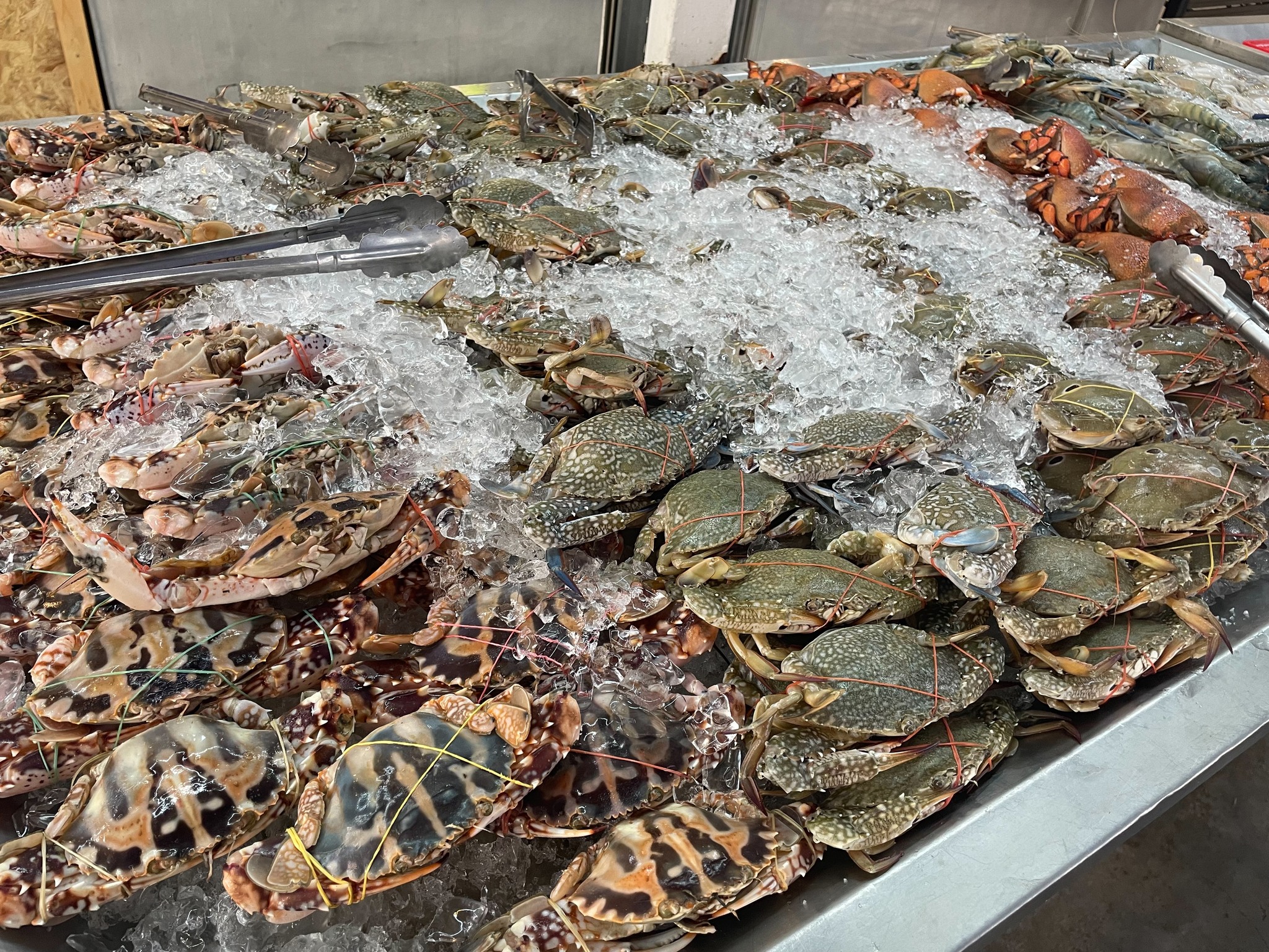 จอมเทียนทะเลเผา, Seafood Station Pattaya, อาตี๋ บุฟเฟ่ต์ ซีฟู้ด, สุดเขต ทะเลเผา, อูมามิ ชิลๆ บุฟเฟ่ต์