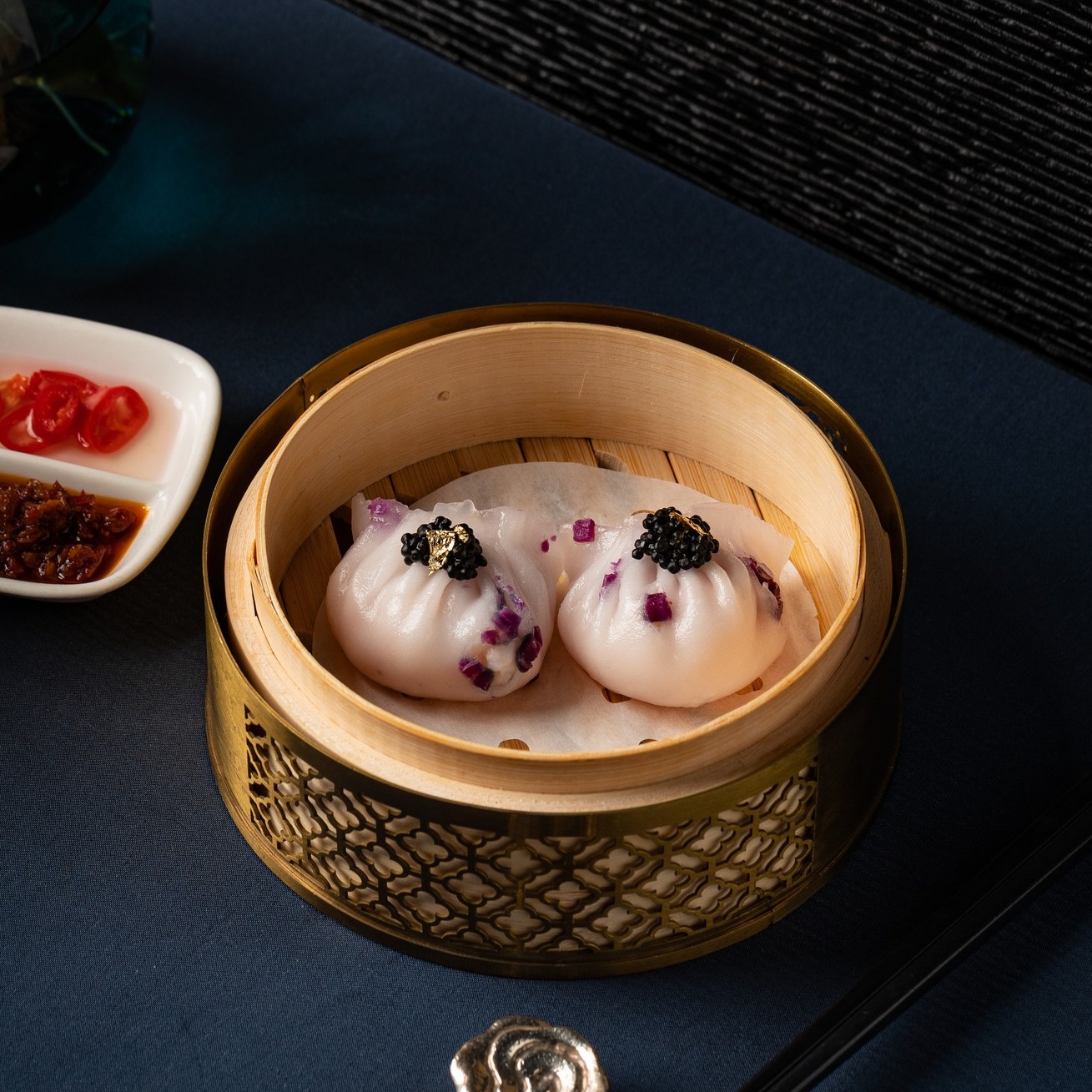 Bai Yun Chinese Restaurant, Banyan Tree Bangkok, เดอะมัลเบอร์รี ไชนีส คูซีน, The Berkeley Hotel Pratunam, ภัตตาคารจีนอีสต์โอเชี่ยน, SC Park Hotel, Fei Ya, ห้องอาหารจีน หลิว, Conrad Bangkok, LIN-FA Chinese Restaurant