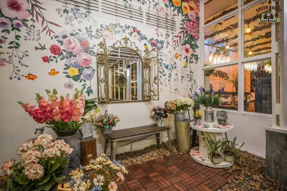 Hansacafe.food.garden, Green House Bistro, BECX, Plantnery Green Café, Langbaan cafe&amp;chill, ฉลู คาเฟ่, Mom’s Veggie Cafe, Another Home Cafe, Me Long Cafe, ร.เรือตัวอ้วน, Slot Co-Working Space, Mitte Coffee, Mita Coffee and Art, Bluebell Café, 10cc Coffee