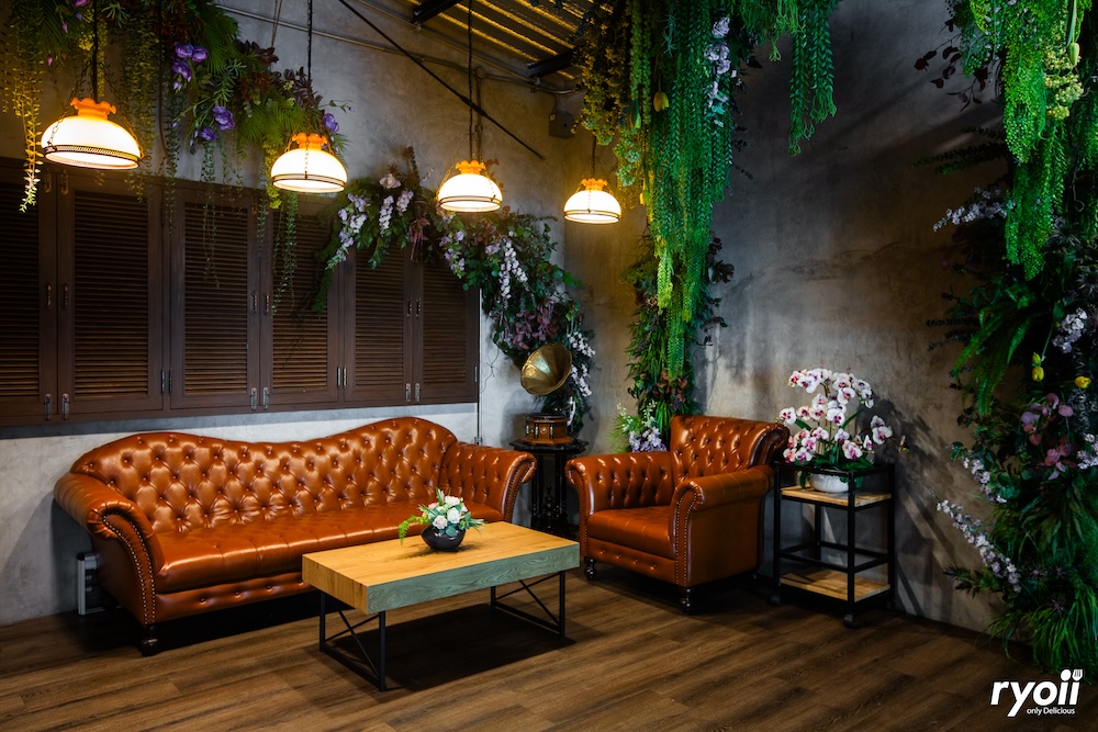 ครัวจำแลง แปลงกาย, เสือใต้, ปิ่นโตพ่อ, ศรีขมิ้น, สาขาพระราม 9 - ศรีนครินทร์, บ้านไอซ์