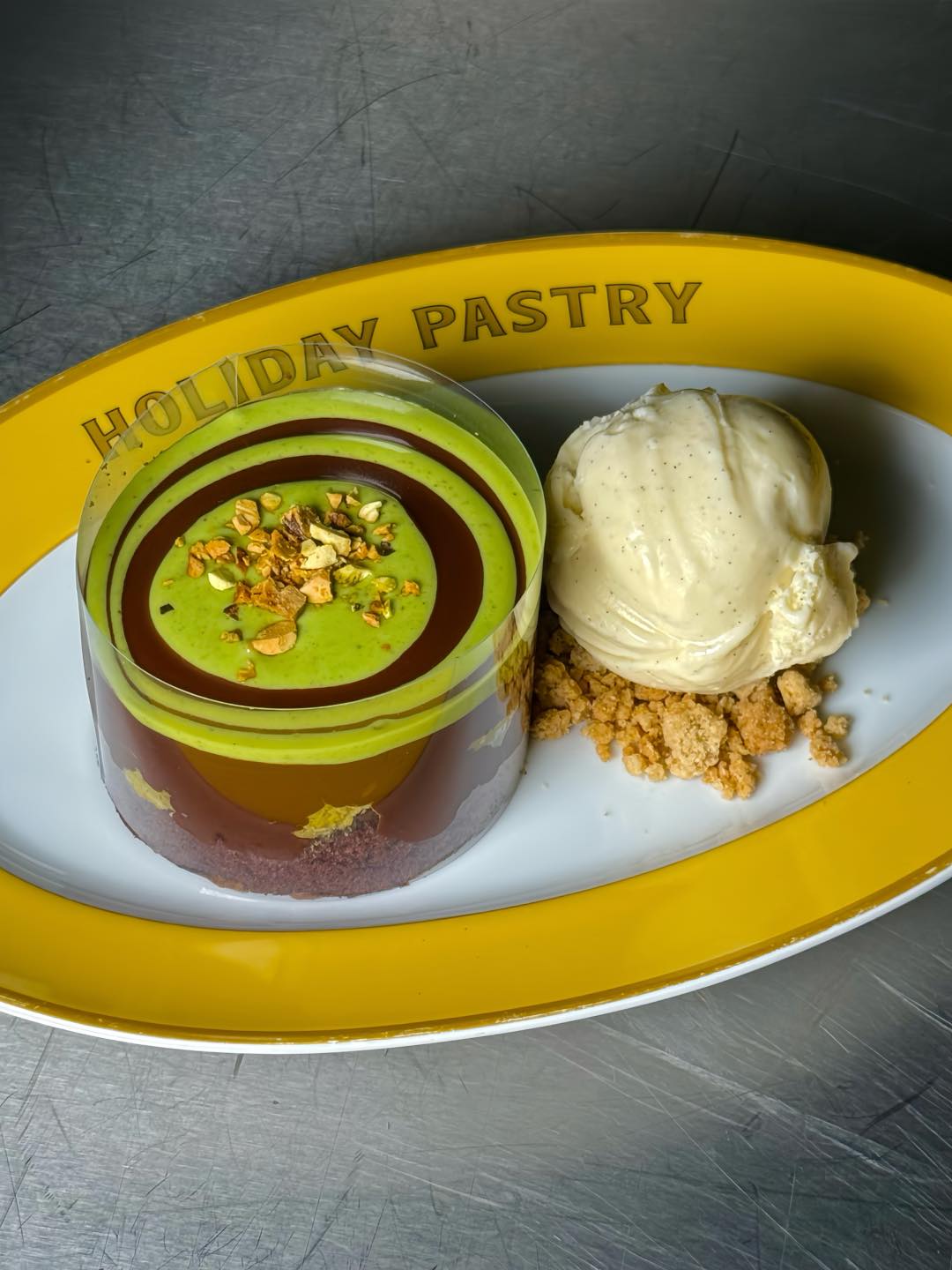 HOLIDAY PASTRY, The Rolling Pinn, Bake De Fleur, Sweet Me Bakery, PAUL Thailand, Radi, TWG Tea Salon, Cafe de Tu