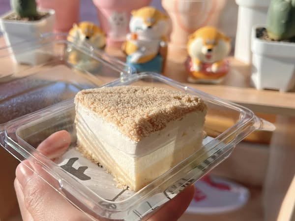 Sunny Flavour, Kiki Cheesecake Suksawat, MORA Studio, Pablo Cheesetart , Keto Basque Burnt Cheesecake , LeTAO Cafe, Ivan factory