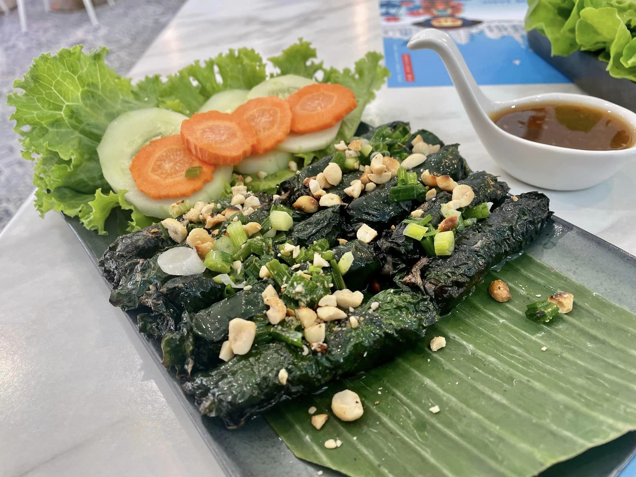 อิ่มเอิบแหนมเนือง, แอมเฮือง อาหารเวียตนาม, M.J. แหนมเนือง หนองคาย พลับพลาชัย, Arunee Cuisine, เชิญตะวัน, คำม่วน แหนมเนือง, สาขาหทัยราษฏร์, บ้านเวียดนาม คลอง4, Winner House, Pho Van, พี่หยองแหนมเนือง, วิลลี่แหนมเนือง Delivery, So Saigon เมืองทองธานี, กรีน แหนมเนือง, Saigon Recipe, Eat Viet, ครัวเมืองเว้ ลาว-ญวน, แหนมเนืองลับแล, แหนมเนืองคุณอ้อ, ลองดู, SAIGON VIETNAMESE RESTAURANT, โรงแรม ASIA HOTEL, VT แหนมเนือง, สาขาพระราม9, MJ แหนมเนืองอาหารเวียดนาม-อีสาน ทวีวัฒนา, ยัมมี่ แหนมเนือง เซ็นจูรี่ อ่อนนุช, Thuyền, แหนมเนืองนายช่าง Delivery