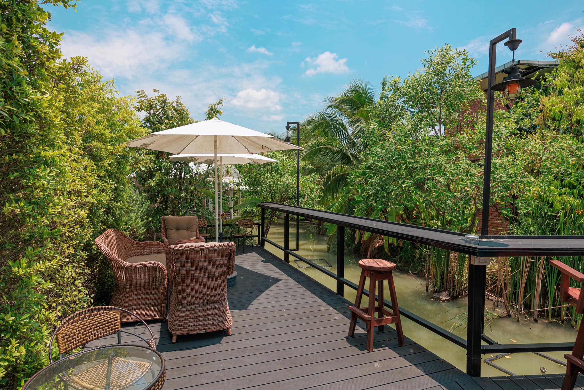 Kiddies’ House, ม้าก้านกล้วย คิดส์คาเฟ่, Little sheep kids cafe, Kickinkids, Moana Cafe, Organika Cafe and Play, Little Barn Kids Cafe, Pumpkin Art Town, DUBUA CAFE, FARM LUCK, Dressage Horse Café, Buttercup, Mari go round