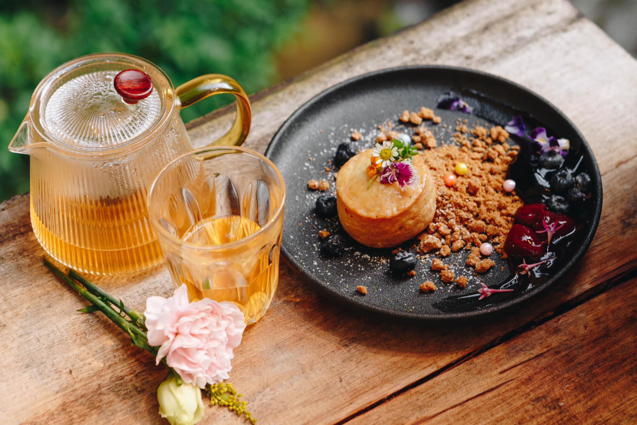 บ้านอิงดาว แม่กำปอง, Ma Du Doi Coffee แม่กำปอง, Teddu Coffee - Baansuphanbhum, ชมนกชมไม้, บ้านพักลุงปุ๊ด &amp; ป้าเป็ง แม่กำปอง, Pirunya Coffee, ร้านกาแฟฮ่อมดอย &amp; อาร์ตแกลเลอรี่ แห่งขุนเขา แม่กำปอง, บ้านหลงเขา แม่กำปอง &amp; ฮักเขา ฟาร์มสเตย์, ระเบียงวิวแม่กำปอง, ณ แม่กำปอง ร้านอาหารแม่กำปอง