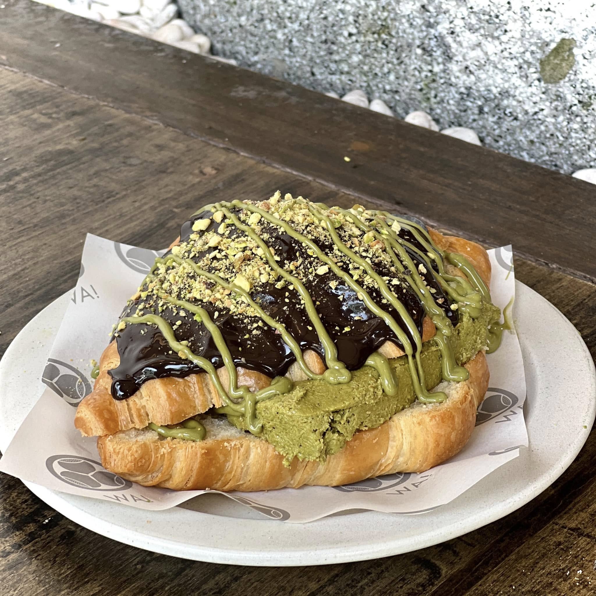 MOONSTo̲̲NE, Bread Crumbs Cafe, Happy Cafe and Minifarm, เสื่อผืน หมอนใบ, WA-Phuket, Honest Coffee &amp; Service, Grove Phuket, RYN, DouBrew Coffee &amp; Craft, The Tent, หนัง(สือ)2521