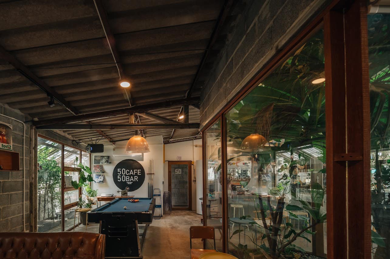 Midland Fami, Chorntawan café - ชอนตะวัน คาเฟ่, 5050cafebar, Baanbaicafe บ้านใบคาเฟ่, Lemon Me Farm, Autumn haus, STARTCafé, April Flavors cafe, Destiny cafe'