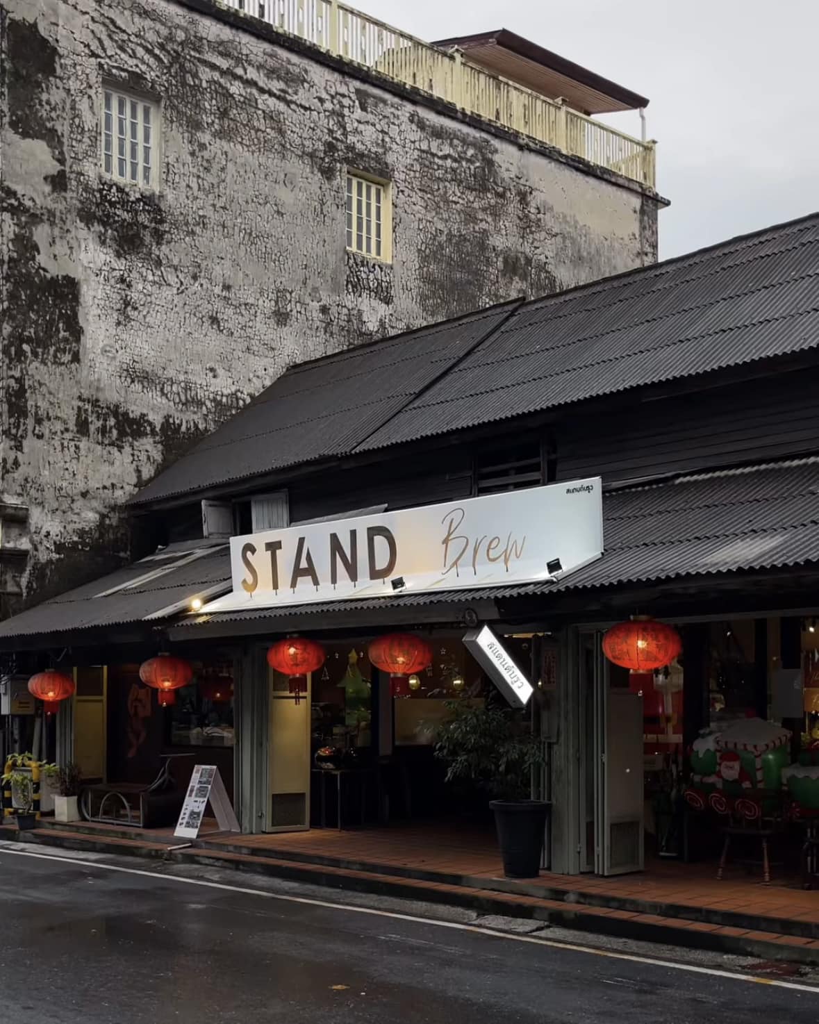 TreeHouse Cafe, Sunshine Blend Home Cafe, Sandtoni, The Stand Brew•Bake , Virung Coffee &amp; Bar, ตากอากาศ, โกงกางคาเฟ่, Studio 55 Cafe