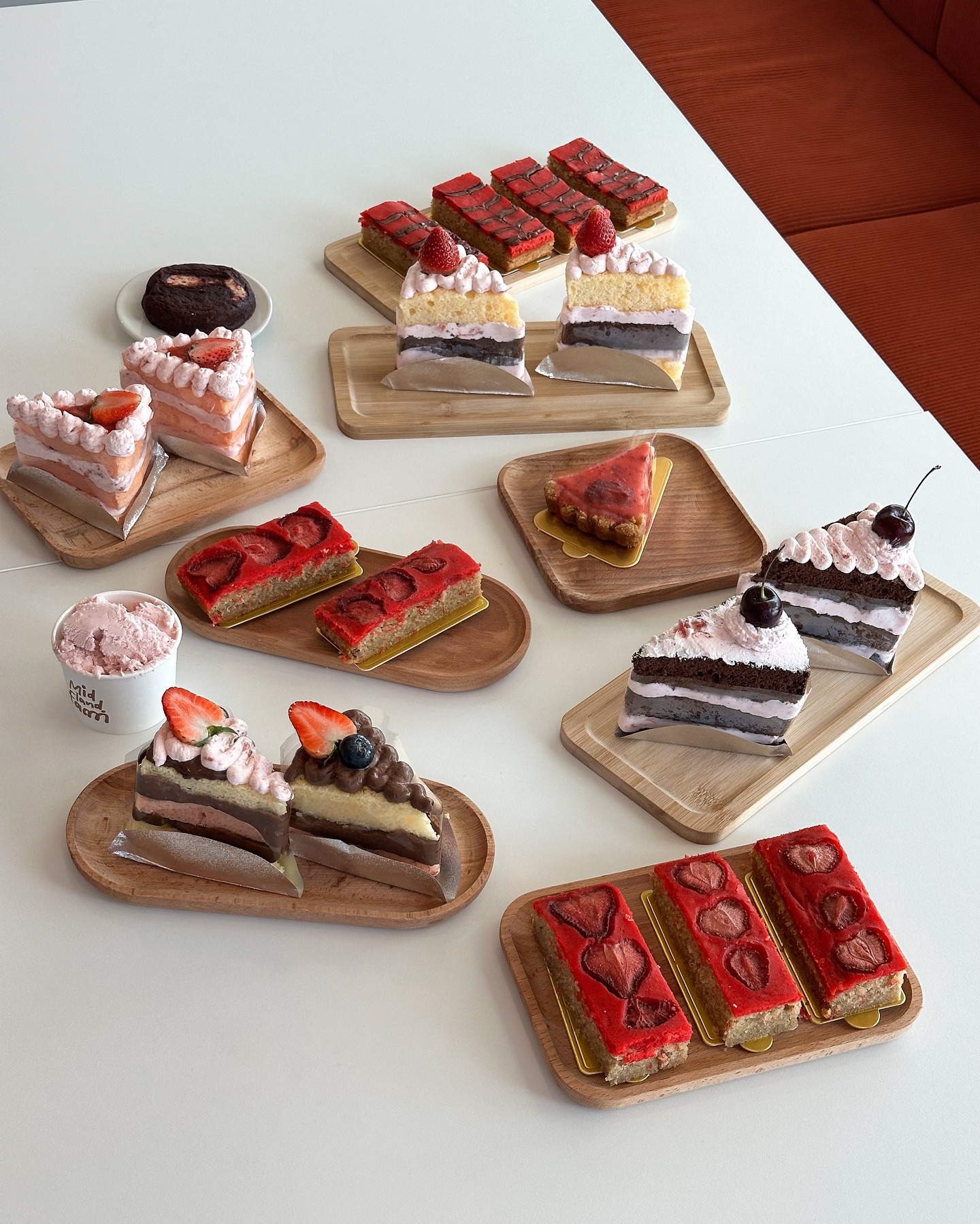 Midland Fami, Chorntawan café - ชอนตะวัน คาเฟ่, 5050cafebar, Baanbaicafe บ้านใบคาเฟ่, Lemon Me Farm, Autumn haus, STARTCafé, April Flavors cafe, Destiny cafe'