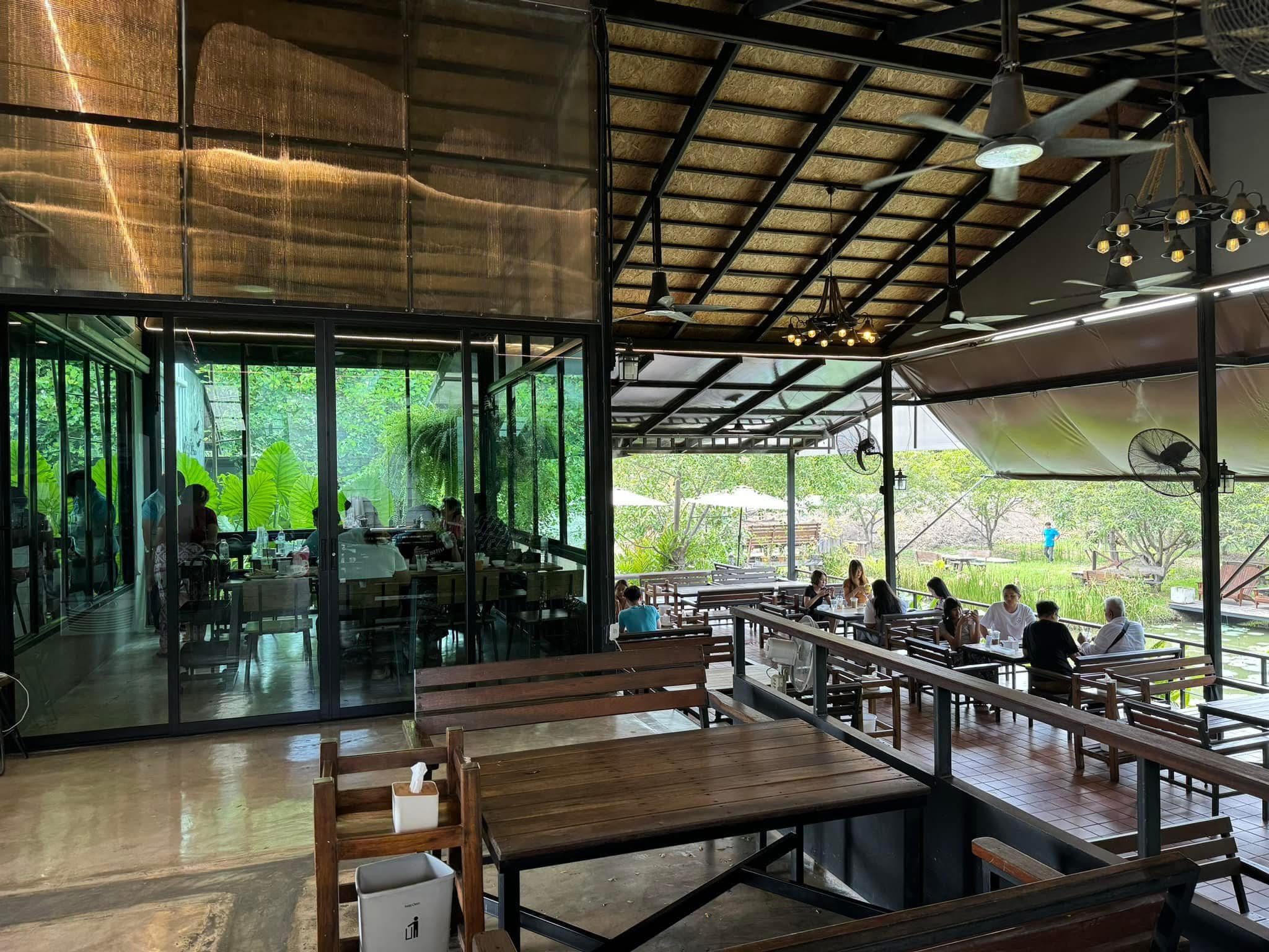 รำไร, ธรรมชาติโอชา, Rangnok Cafe&amp;Bar, บ้านท่าน้ำนนท์ Chaopraya antique Cafe, THE COUSIN, เพลิน Zaab Cafe, สายน้ำคาเฟ่ เกาะเกร็ด, สวนกู เดอะคาเฟ่, กาแฟบ้านเลขที่ ๑, 5522cafe, Rongsi Studio, คลองอ้อมคาเฟ่, คาเฟ่บ้านเฮีย