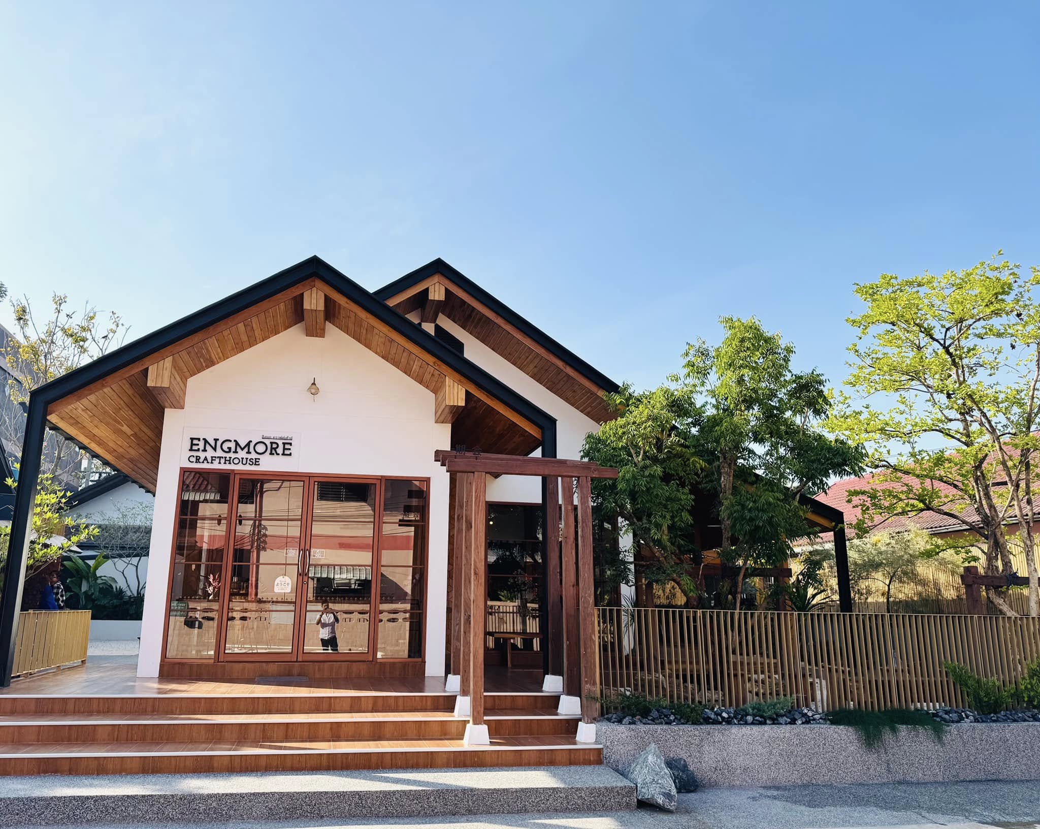 Beans And Beats KKC, Engmore KKC, Srisook Kaffe', Crusty Bakehouse, EKIA, Dopecoffeekkc, The letter จดหมายรัก