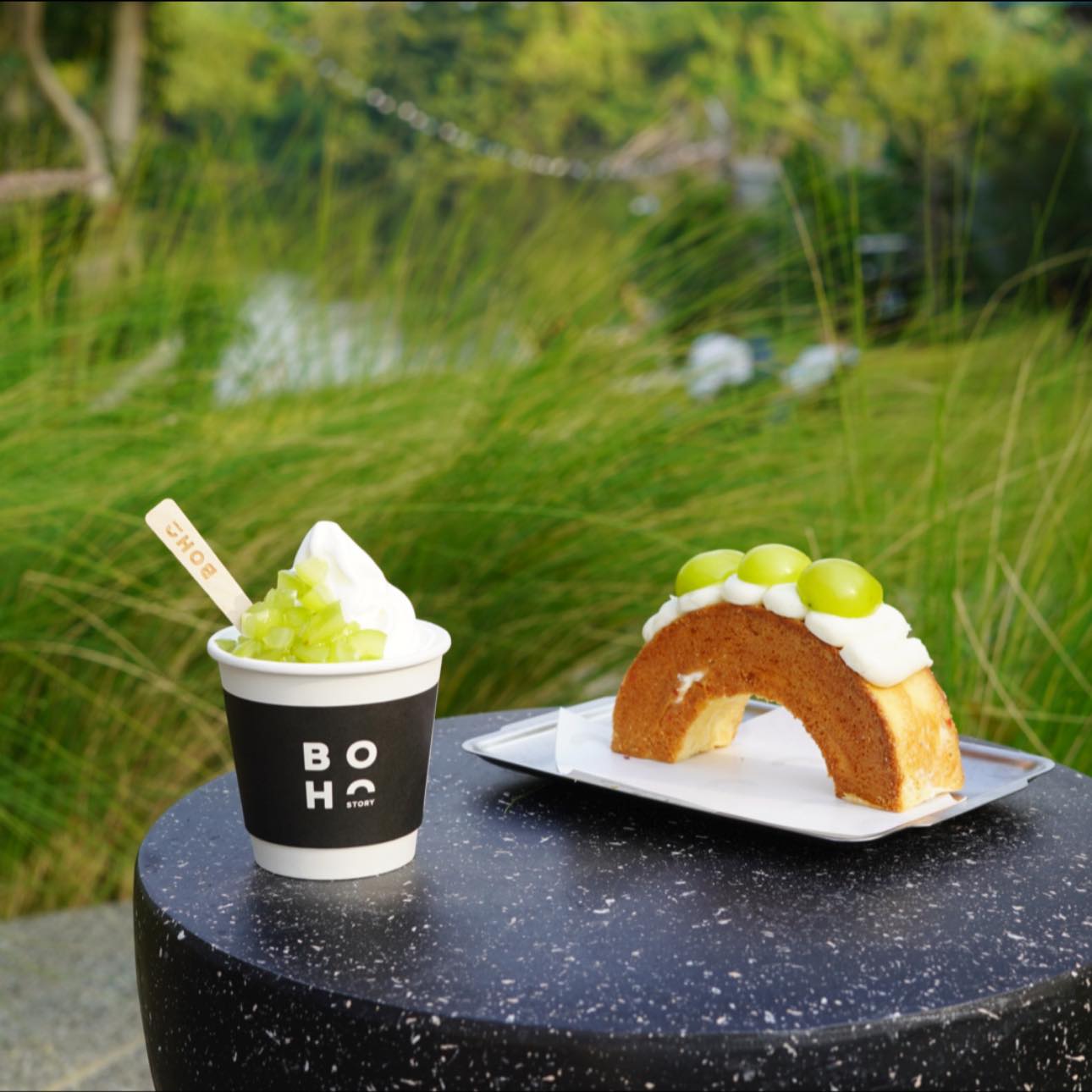 BOHO STORY CAFE, Z2 Cafe, Cafe ริมบัว กาญจนบุรี, DAY'S CAFE, RAVI RIVA CAFE, มีนา cafe', ลำยวน กาญจนบุรี