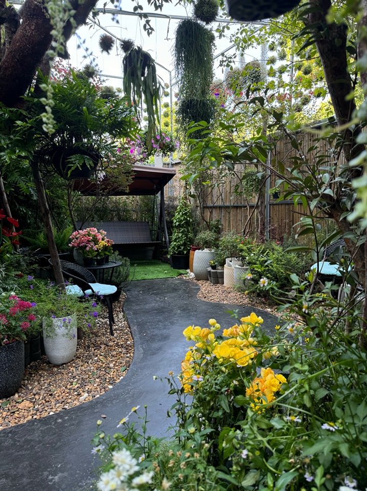 Ka-Num Home Cafe, mira cafe, สุขพอ-Sukpor, ลิ้มรส Limrot, RE - REST CAFE, BAMP : Beach &amp; Cafe, สุดา คาเฟ่ Suda Cafe", RAY CAFE, Top Seacret Beach Cafe, 25 Monday cafe', Tree House Cafe', Memory House Cafe HuaHin, B’day Cafe, 3pm cafe’, One &amp; Only Café, Bay Camp Cafe