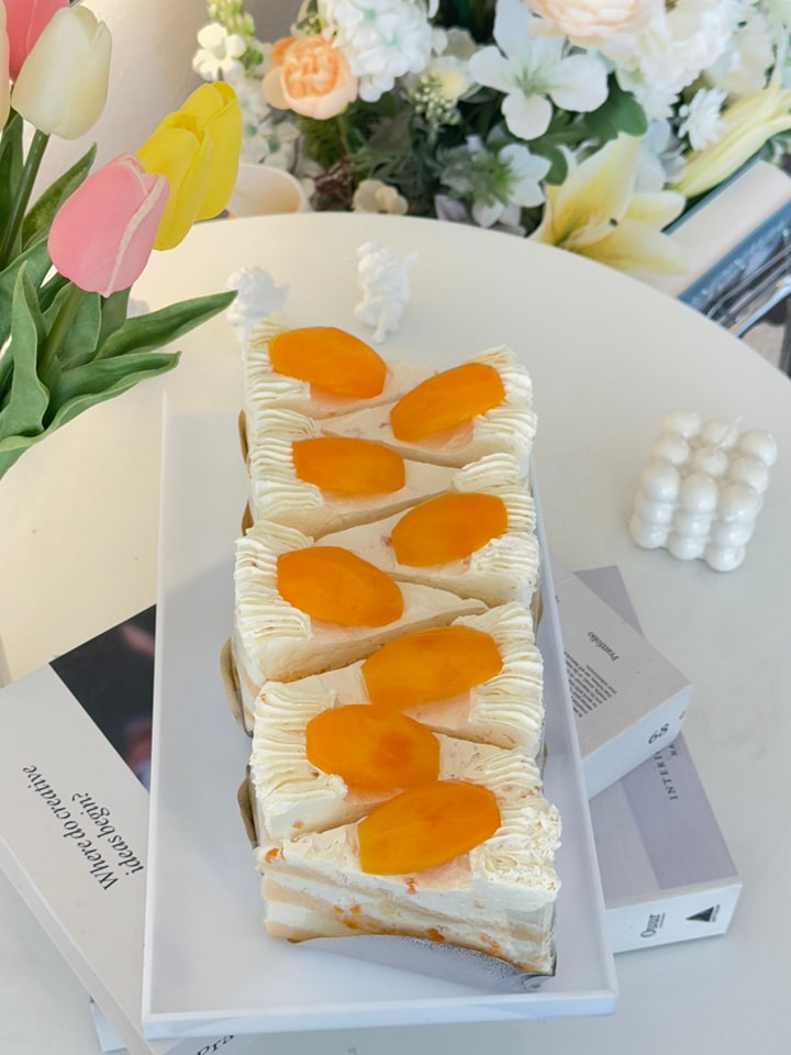 Ka-Num Home Cafe, mira cafe, สุขพอ-Sukpor, ลิ้มรส Limrot, RE - REST CAFE, BAMP : Beach &amp; Cafe, สุดา คาเฟ่ Suda Cafe", RAY CAFE, Top Seacret Beach Cafe, 25 Monday cafe', Tree House Cafe', Memory House Cafe HuaHin, B’day Cafe, 3pm cafe’, One &amp; Only Café, Bay Camp Cafe