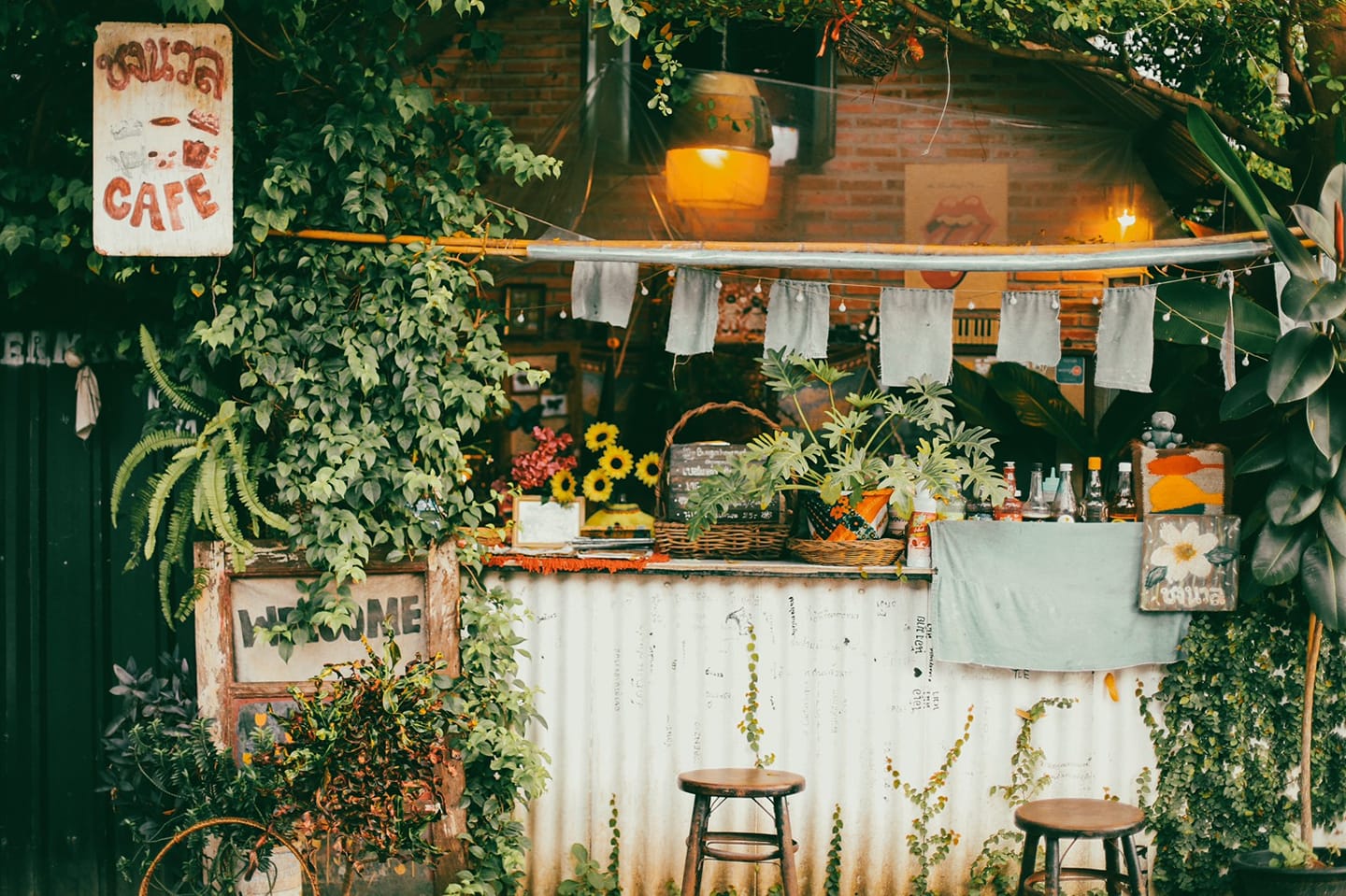 NAYA Cafe, Krasai.cafe, Sanoh at Ayutthaya, ชีวาคาเฟ่, FENG, Tewa Cafe Ayutthaya, Homeboy, PRANG VIEW, Peko Peko Cafe - ペ コ ペ コ, A Lovely Table, Busaba Cafe &amp; Meal, WIWA House Cafe', The Summer House, Phoyard, Cafe' de Zia, Café Kantary Ayutthaya, บ้านข้าวหนม, Basic Space Coffee, Cafe'Trifecta, ในคลองคาเฟ่, ไม้ขาวคาเฟ่ ayutthaya, ชงนวล'Cafe