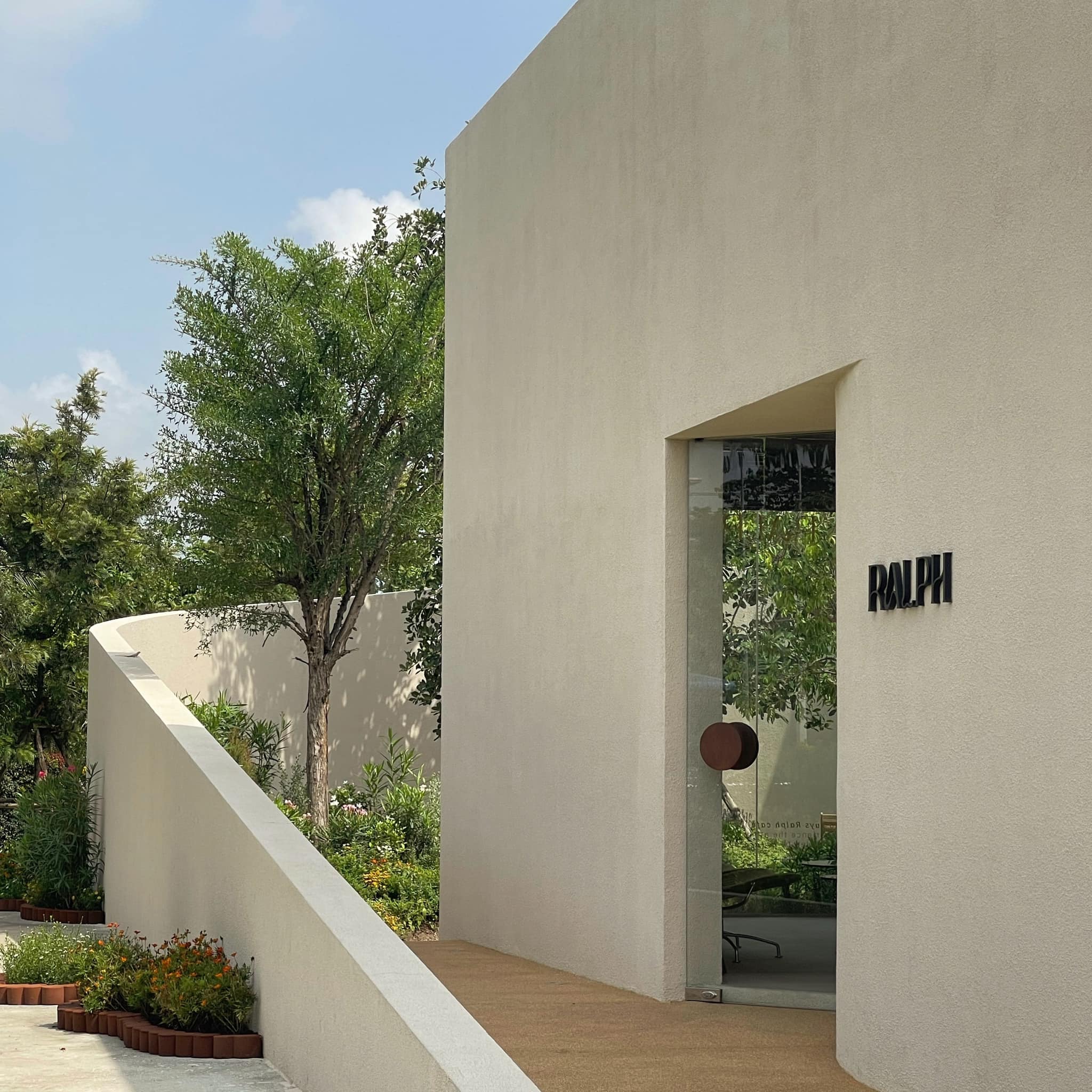 Chuen.floralhomecafe, Ralph.cafe, Howdy Cafe&amp;Bistro, qoofe.cafe, Santipanich cafe, Godmother Coffee Brew., ปัจจัยสี่คาเฟ่, WHITE JAI