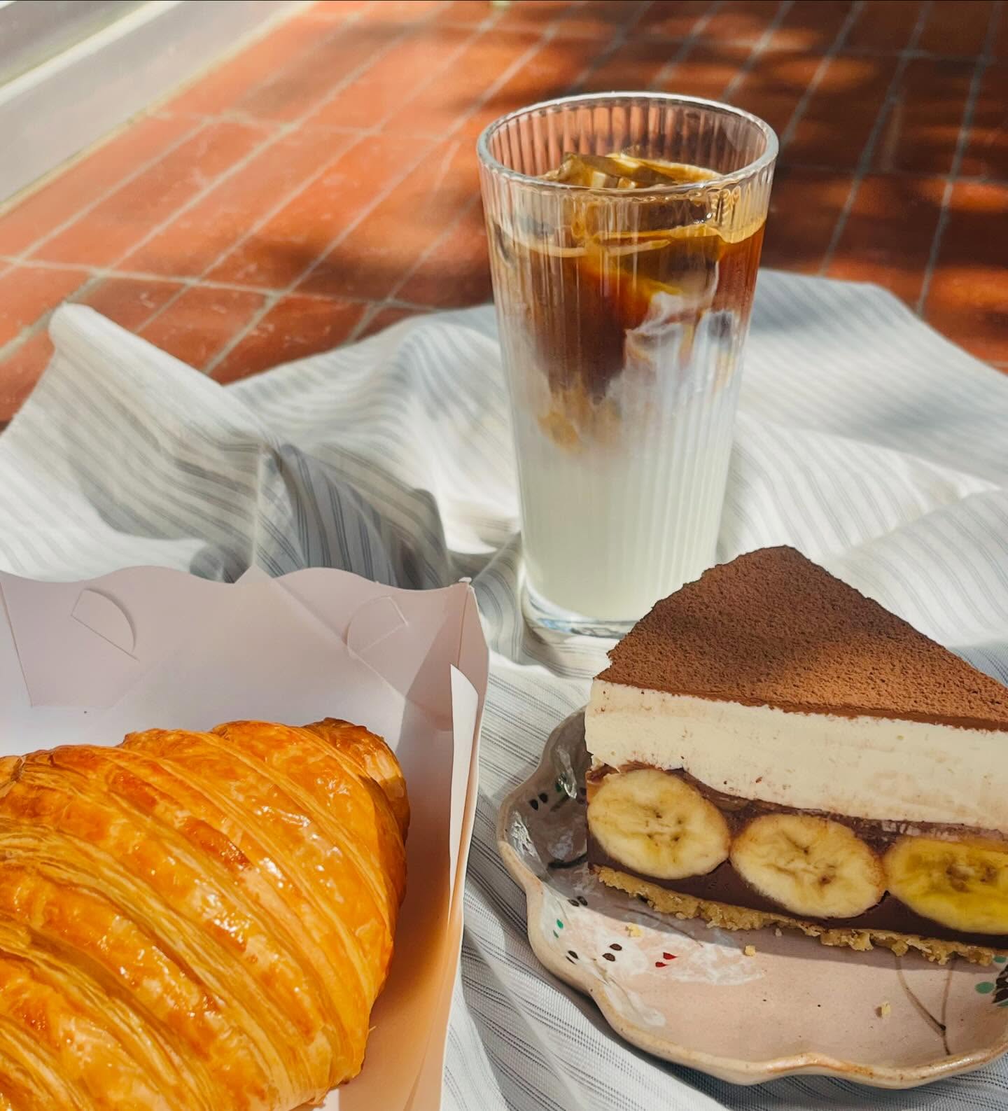 Chuen.floralhomecafe, Ralph.cafe, Howdy Cafe&amp;Bistro, qoofe.cafe, Santipanich cafe, Godmother Coffee Brew., ปัจจัยสี่คาเฟ่, WHITE JAI