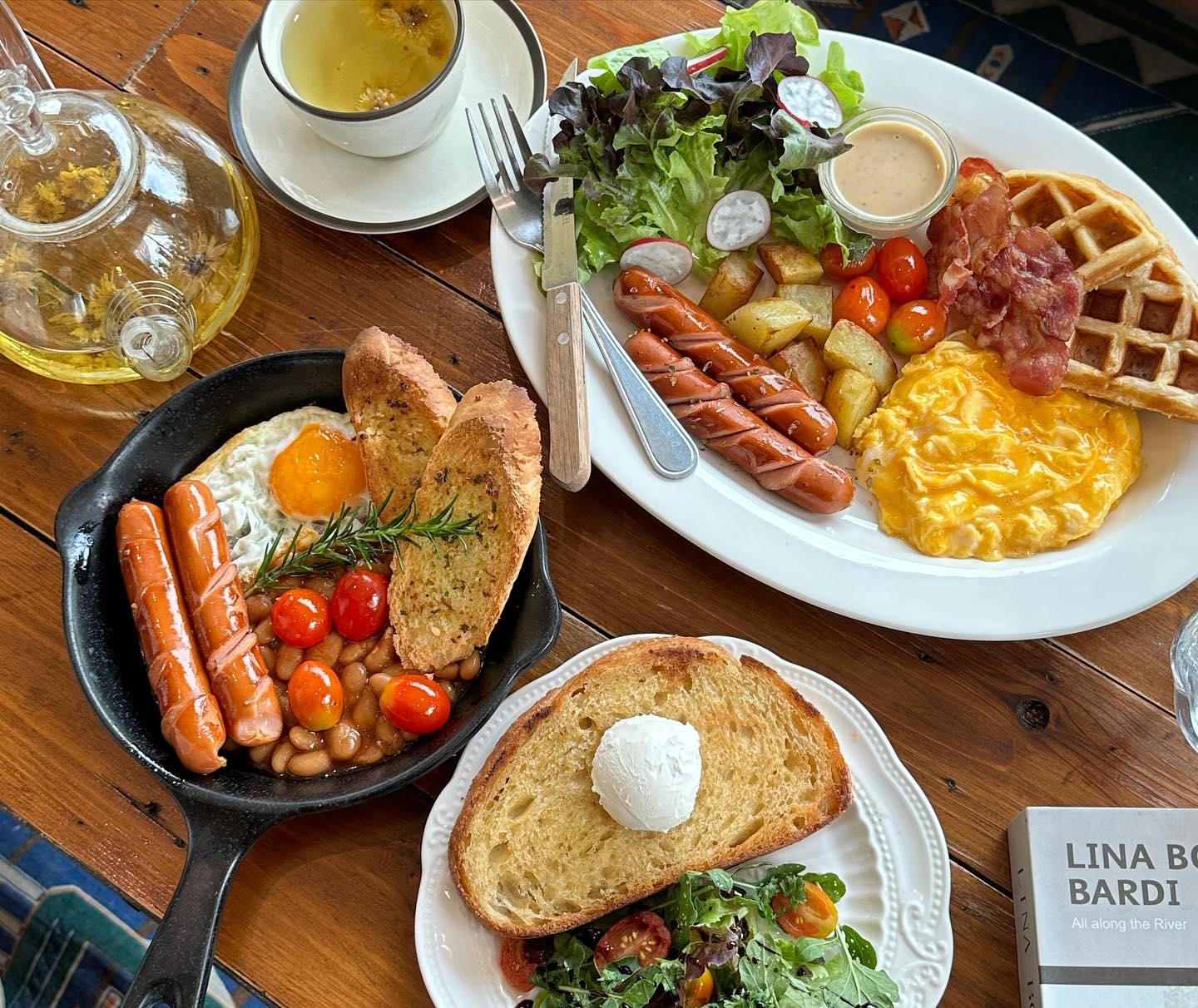 Chuen.floralhomecafe, Ralph.cafe, Howdy Cafe&amp;Bistro, qoofe.cafe, Santipanich cafe, Godmother Coffee Brew., ปัจจัยสี่คาเฟ่, WHITE JAI