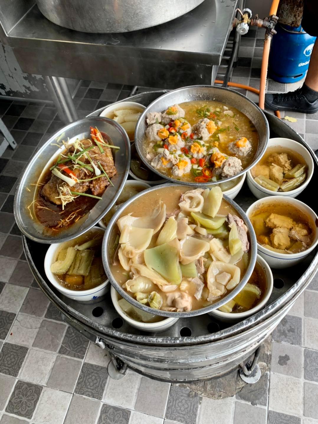 บ้านวรรณโกวิท, BaanTye ร้านบ้านต่าย อาหารไทย, Na Bowon ณ บวร, ข้าวต้มเพ่งเพ้ง, อาอีซะฮ์ รสดี, Kem-Kon (เข้ม-ข้น แพลนต์ ซิกเนเจอร์)