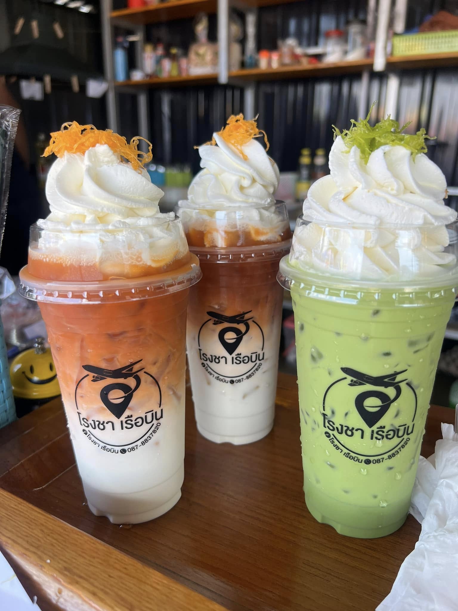 Coffee i need u, หจก.หมูกระทะ สาขา ตลาดนัดเรือบิน, วันวาน หนมหวาน -ตลาดเรือบิน, บ้านผัดกะเพรา, ข้าวต้มอันดา ตลาดเรือบิน, ร้านไก่ย่างโคตรปาลี ส้มตำแม่สมัยรสเด็ด, โรงชา เรือบิน