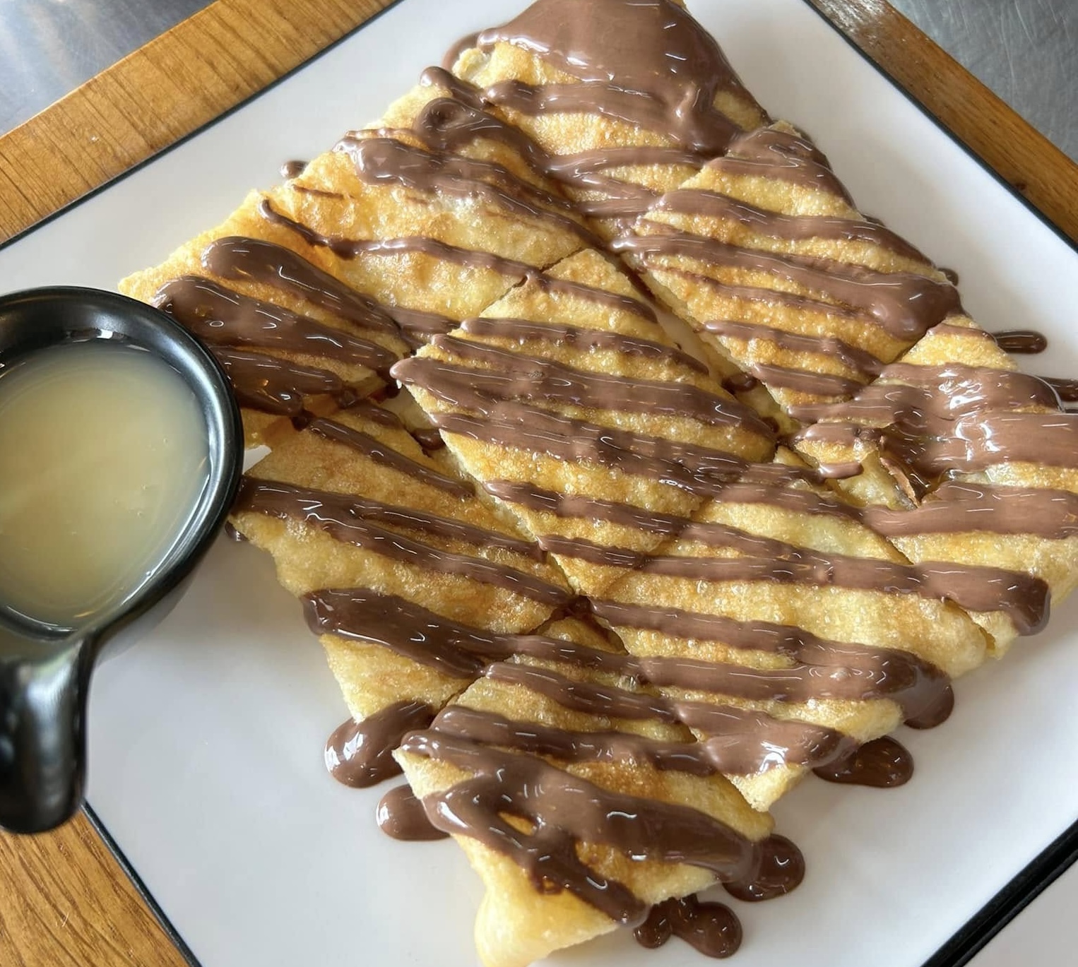 Coffee i need u, หจก.หมูกระทะ สาขา ตลาดนัดเรือบิน, วันวาน หนมหวาน -ตลาดเรือบิน, บ้านผัดกะเพรา, ข้าวต้มอันดา ตลาดเรือบิน, ร้านไก่ย่างโคตรปาลี ส้มตำแม่สมัยรสเด็ด, โรงชา เรือบิน