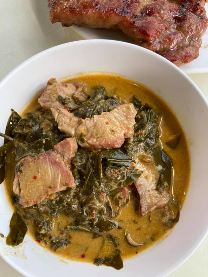 อร่อยเด็ด, ร้านข้าวต้มนายอ๋า, ร้านฟ้ามุ่ย, ร้านสุธาทิพย์, Blue Tree coffeebar, ร้านชั่งเส็ง ก๋วยเตี๋ยวลูกชิ้นปลา (เจ้เกียว), Pat Cafe Boraan แพท คาเฟ่ โบราณ, อ้วนโภชนา อาหารไทย อีสาน , ครัวป้าแดงบางลำพู, Cafe' Velodome