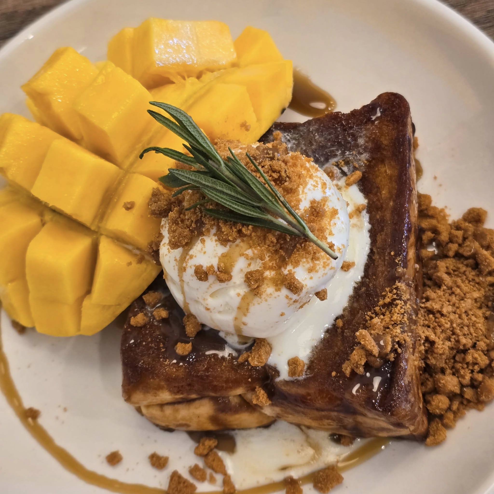 Delicacy Khaolak, BUN Pastry&amp; Beverages, Kopi Journey, Garang Khaolak, Merry Morning Cafe, อุทยานแห่งชาติเขาหลัก-ลำรู่ คาเฟ่, Lamsam Cafe &amp; Bistro, บ้านฉันท์ cafe &amp; restaurant, Dee Café &amp; Eatery, Takeshi's Espresso Bar