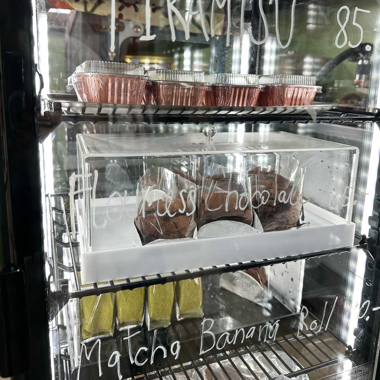 หมีไรกิน Buffet ปูไข่ดอง กุ้งดอง ไม่อั้น, Taste and Toast, พิศมัย PizzaMai, Mint Homebaking, ยักษ์กะโจน, See 180, Chef's gallery, Crepecafe