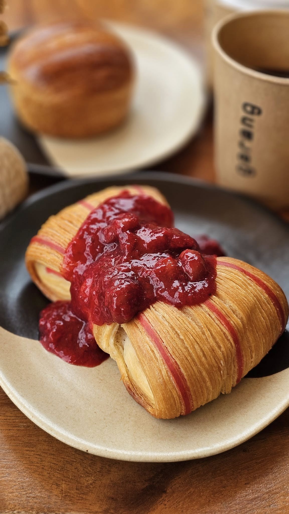 Delicacy Khaolak, BUN Pastry&amp; Beverages, Kopi Journey, Garang Khaolak, Merry Morning Cafe, อุทยานแห่งชาติเขาหลัก-ลำรู่ คาเฟ่, Lamsam Cafe &amp; Bistro, บ้านฉันท์ cafe &amp; restaurant, Dee Café &amp; Eatery, Takeshi's Espresso Bar