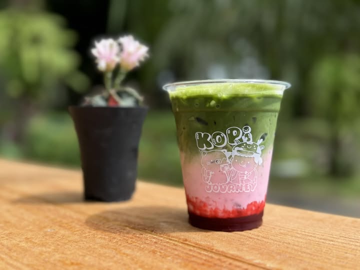 Delicacy Khaolak, BUN Pastry&amp; Beverages, Kopi Journey, Garang Khaolak, Merry Morning Cafe, อุทยานแห่งชาติเขาหลัก-ลำรู่ คาเฟ่, Lamsam Cafe &amp; Bistro, บ้านฉันท์ cafe &amp; restaurant, Dee Café &amp; Eatery, Takeshi's Espresso Bar