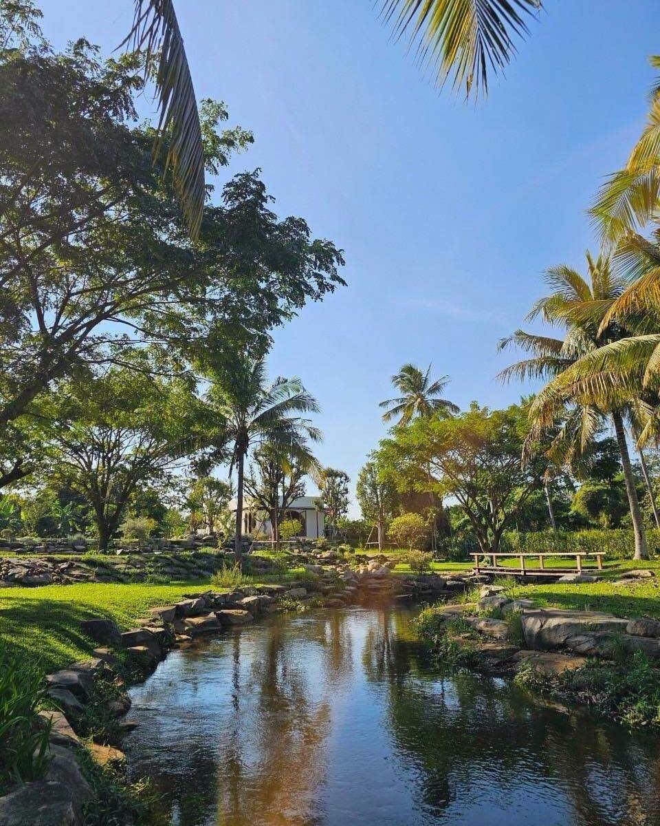 พริบพรี คาเฟ่, FOX COFF, Begiin, Coco&amp;coff, Good time Cafe', Me Cafe' Phetchaburi, Tumlay Cafe &amp; Bar, Ka-nod Café, พิเศษ กาแฟ, อากงคาเฟ่, LoveBread Thailand, SPACE TIME Cafe’ Phetchaburi, ณ โรงนา คาเฟ่