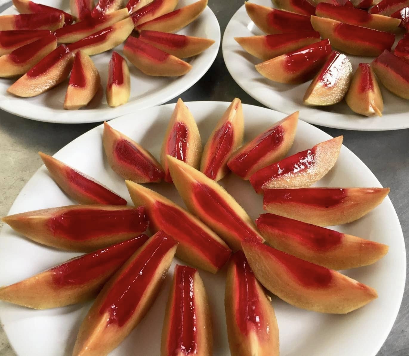 อุ่นใจริเวอร์ไซด์, สมพงศ์ ซีฟู๊ด, แป๊ะเก๊า โภชนา, ครัวบ้านเปิ้ล, ครัวปีกไม้, PLAY FARM Restaurant, เปียอู๋ โภชนา, ส้มตำดนตรี, สาขาเทพารักษ์, นายหมาทะเลมีชีวิต ตำหรุ, ครัวบุญเลิศ บางปู