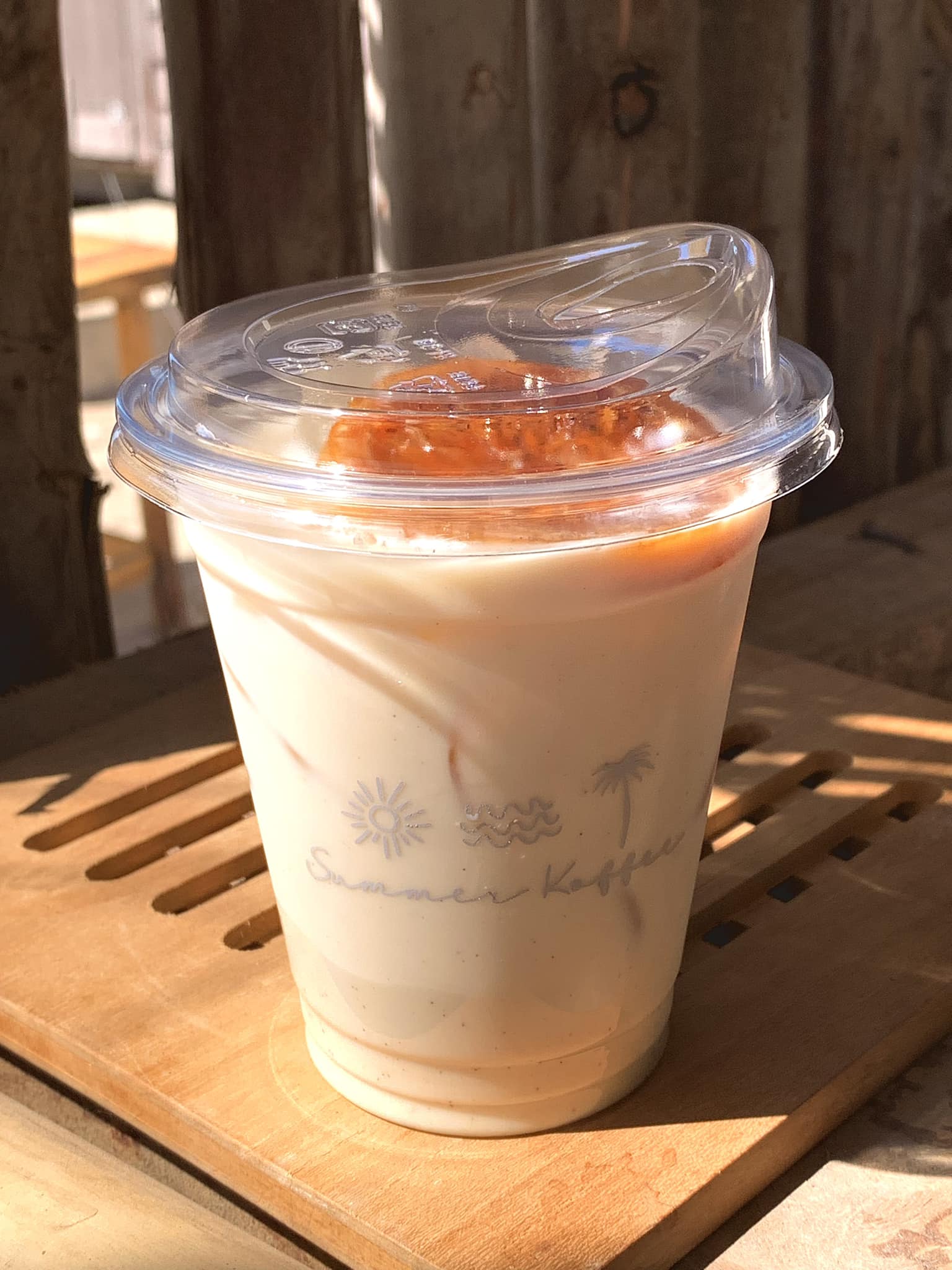 Haus cafe &amp; bar, Summer Koffee, Babe Velvet Cafe, SHUSH Cafe &amp; Bar, Baan Boossarawadee, Triplets House