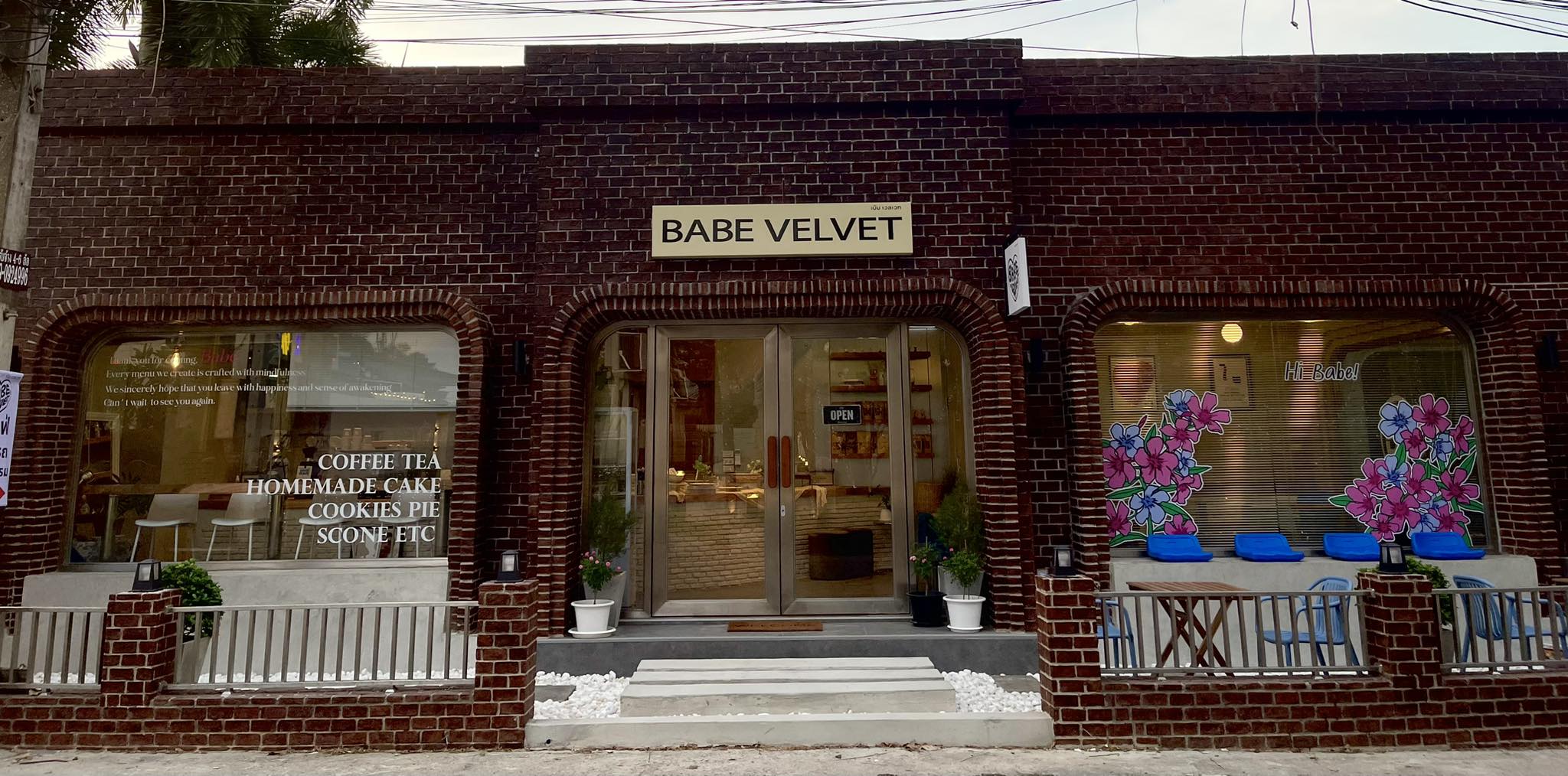 Haus cafe &amp; bar, Summer Koffee, Babe Velvet Cafe, SHUSH Cafe &amp; Bar, Baan Boossarawadee, Triplets House