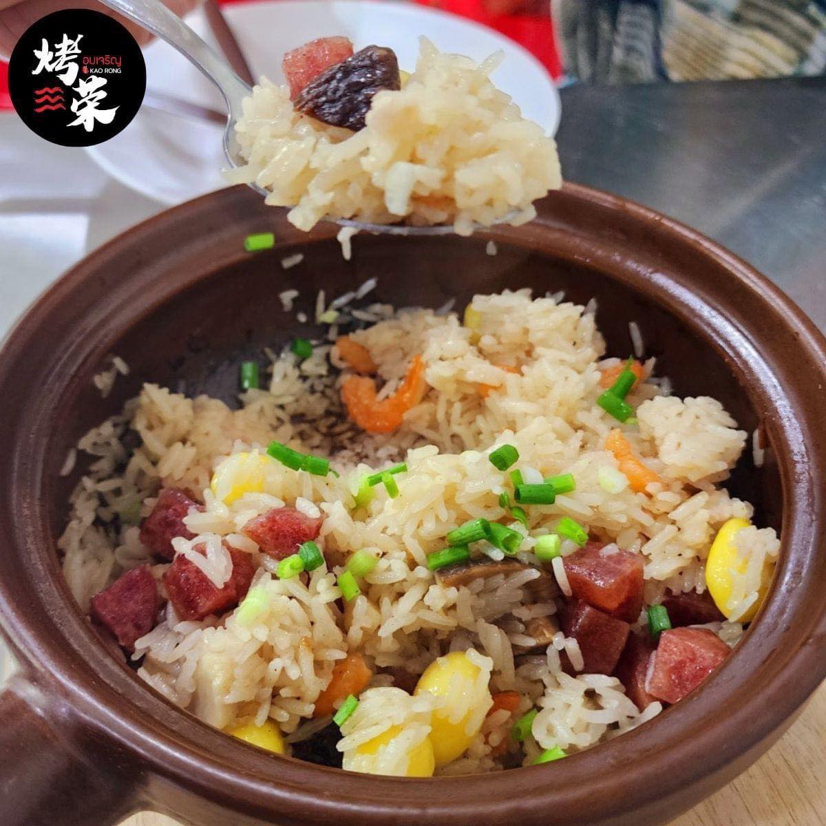 เมตตา หมูทอด, ข้าวมันไก่โง้วชุ้งฮวด, ร้านอาหารเรือนแพ, ป้าเก๋แหนมเนือง, ก๋วยเตี๋ยวต้มยำพริกเผาหมูบ่ะช่อ, อบเจริญ, ร้านก๋วยเตี๋ยวสวนรื่น ซ.จรัญฯ66/1, อรวรรณ แหนมเนือง, ครัวศรแดง, ยุ้ยกี่บะหมี่ราชวิถี