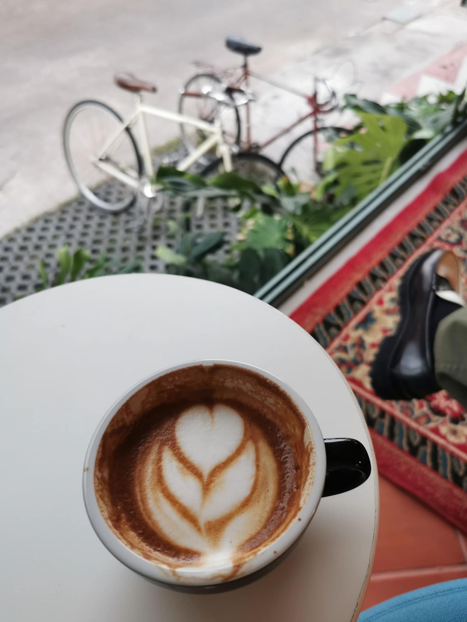 Haus cafe &amp; bar, Summer Koffee, Babe Velvet Cafe, SHUSH Cafe &amp; Bar, Baan Boossarawadee, Triplets House