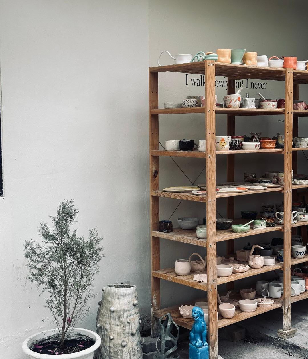 Haus cafe &amp; bar, Summer Koffee, Babe Velvet Cafe, SHUSH Cafe &amp; Bar, Baan Boossarawadee, Triplets House