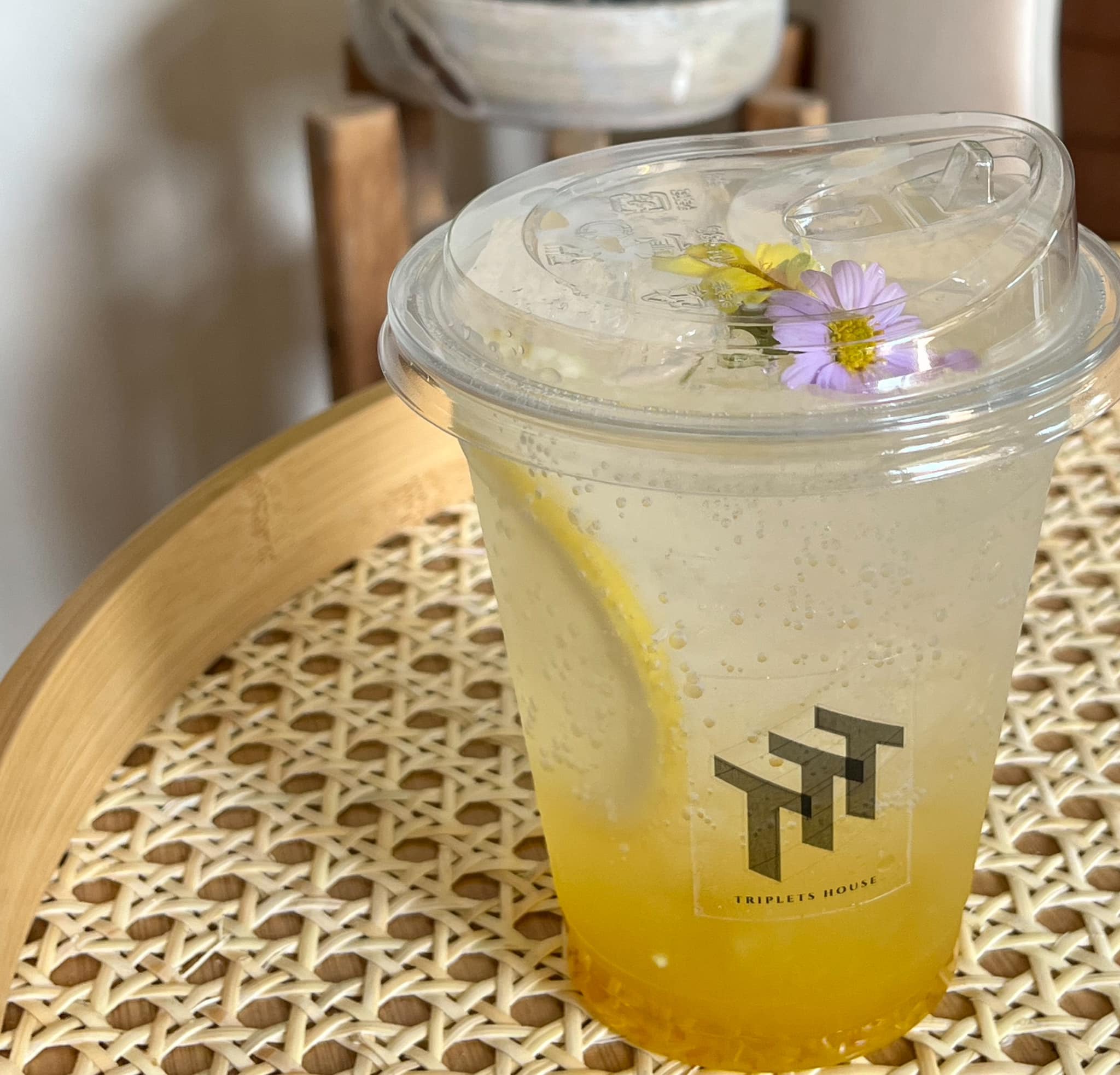 Haus cafe &amp; bar, Summer Koffee, Babe Velvet Cafe, SHUSH Cafe &amp; Bar, Baan Boossarawadee, Triplets House